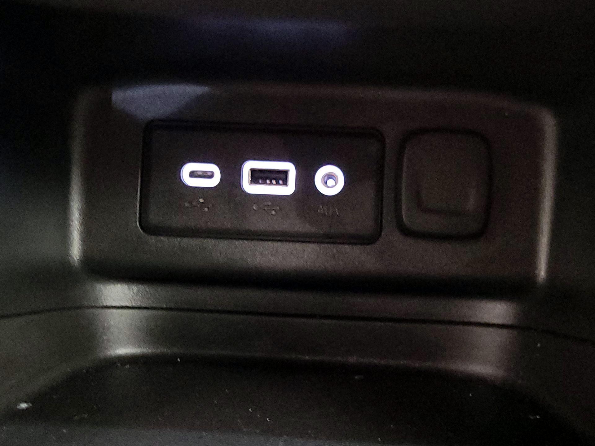 Thumbnail: 2023 Chevrolet Equinox - 17