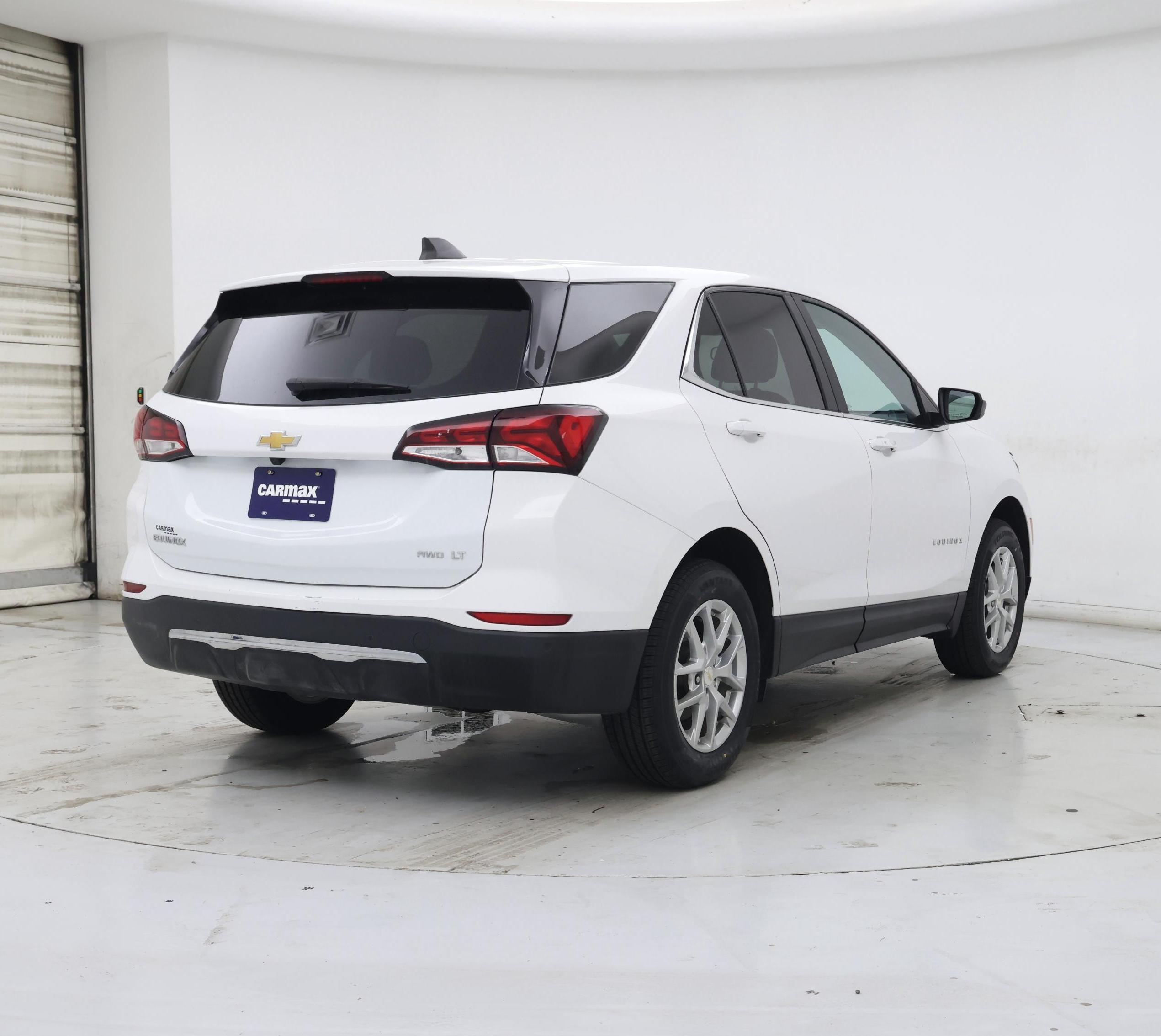 Thumbnail: 2022 Chevrolet Equinox - 8