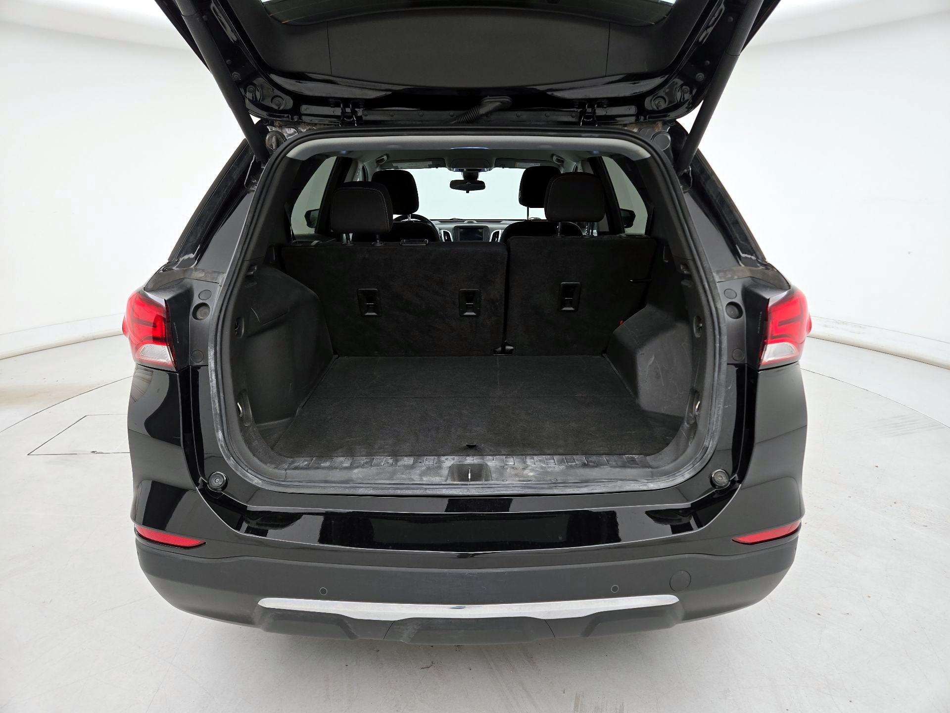 Thumbnail: 2022 Chevrolet Equinox - 20