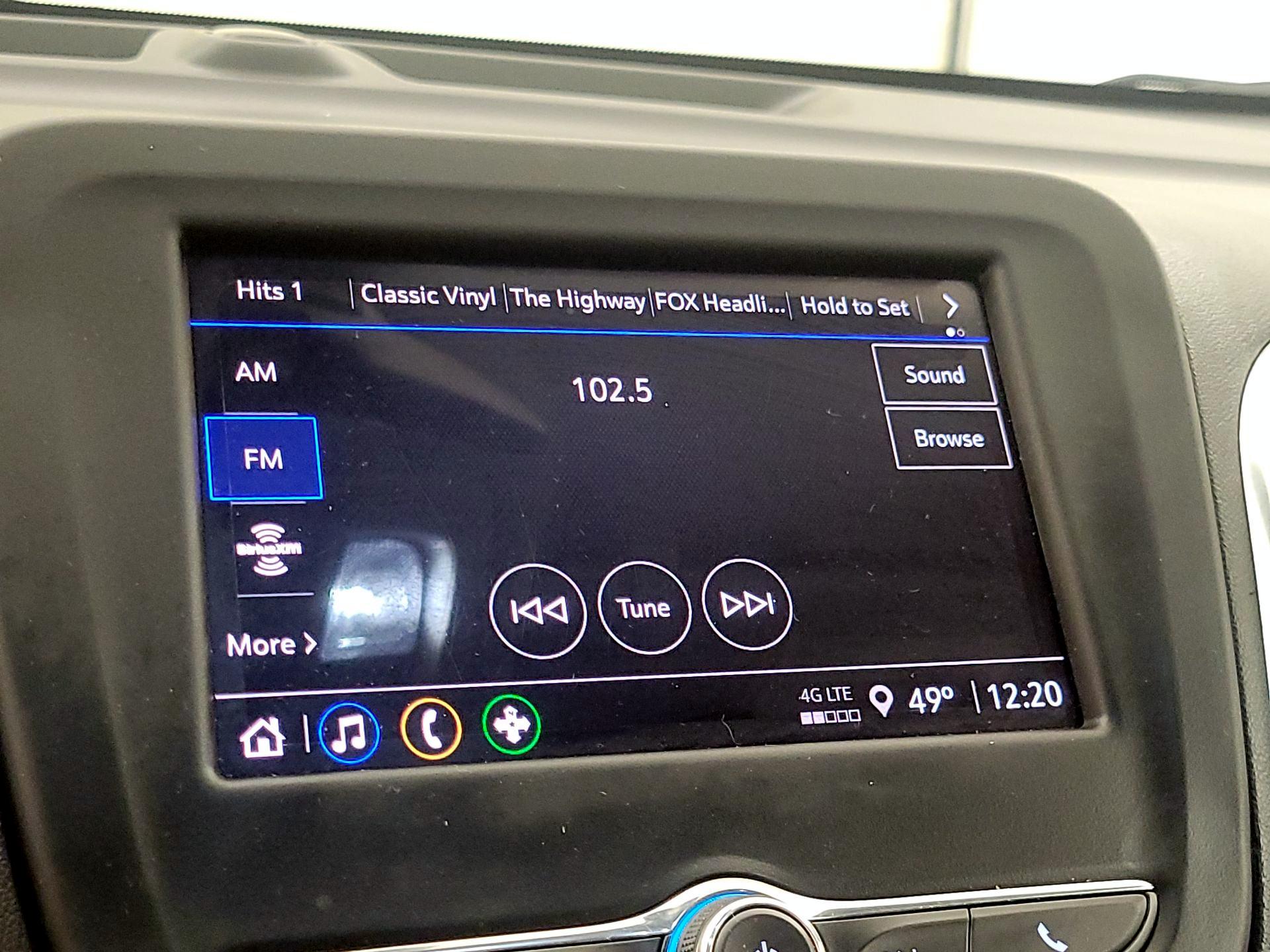 Thumbnail: 2022 Chevrolet Equinox - 15