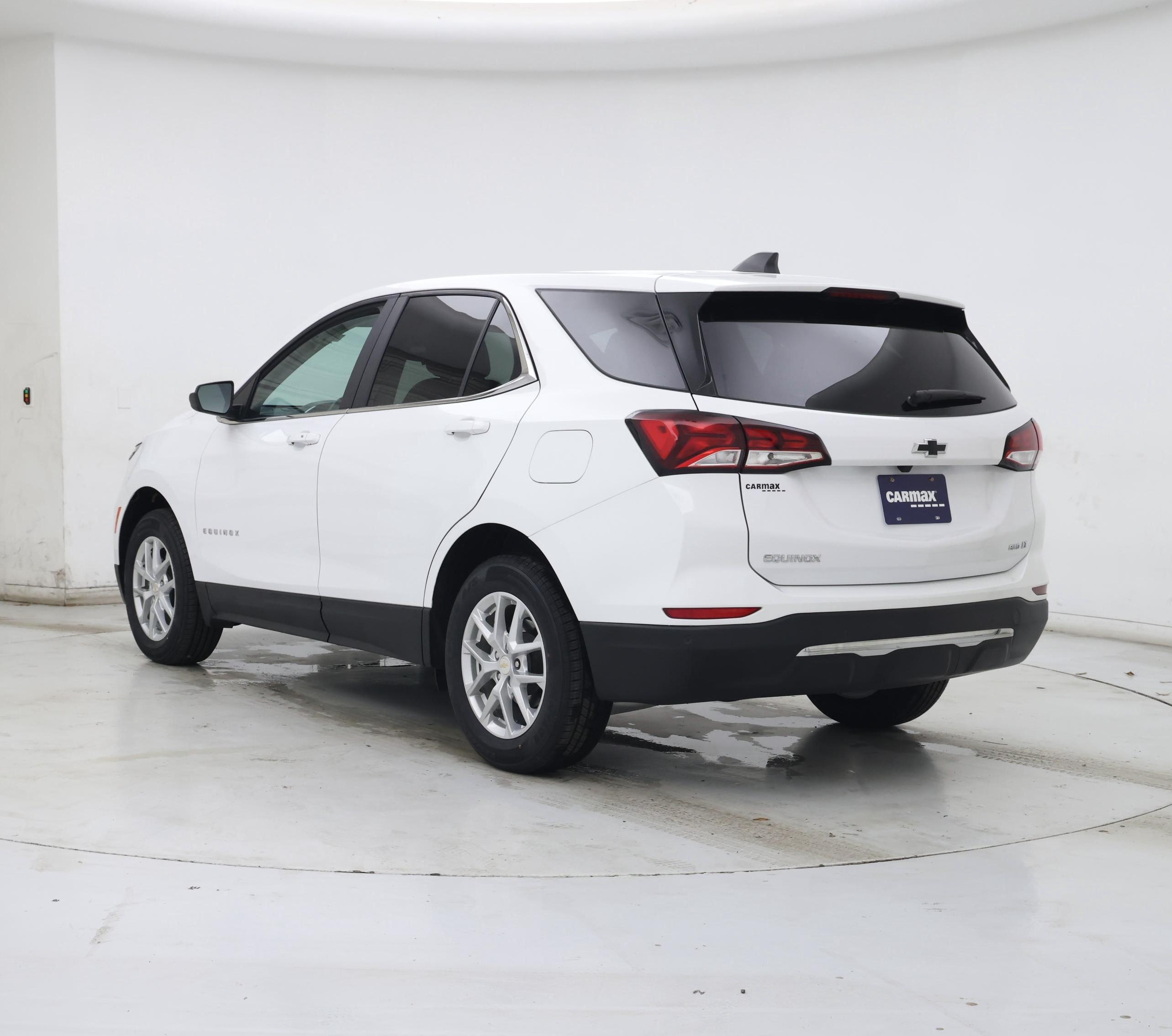 Thumbnail: 2022 Chevrolet Equinox - 2