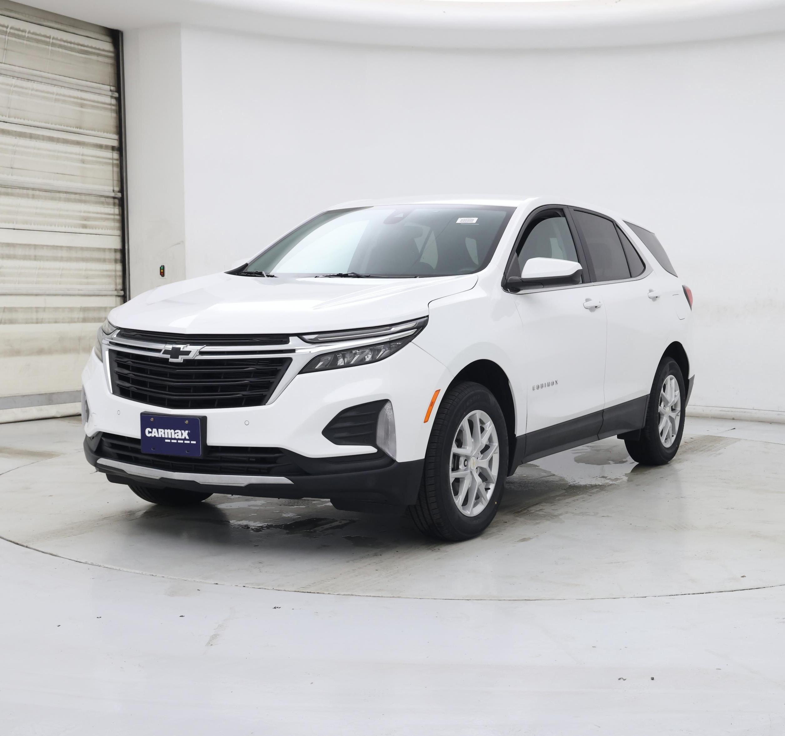 Thumbnail: 2022 Chevrolet Equinox - 4