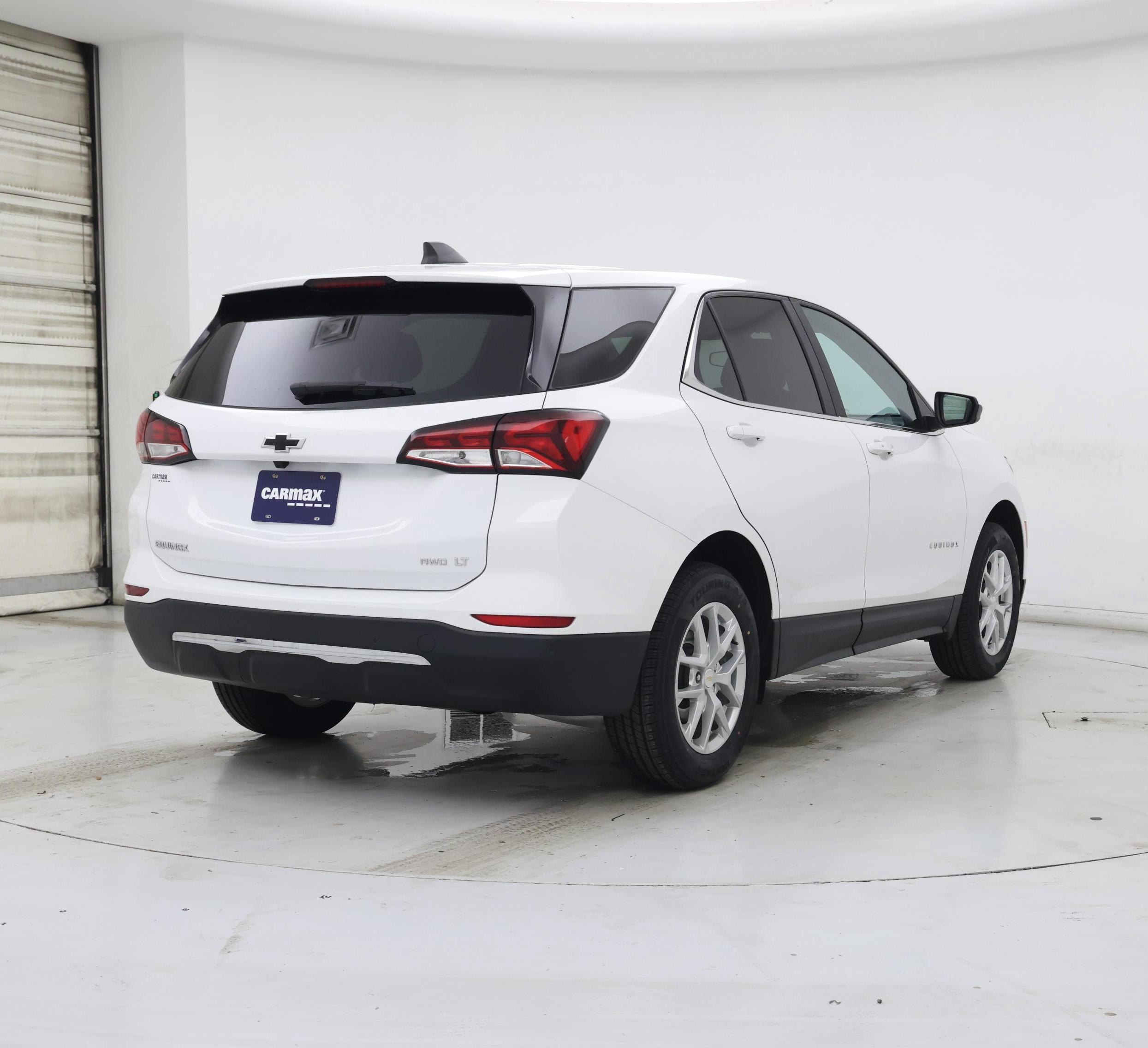 Thumbnail: 2022 Chevrolet Equinox - 8