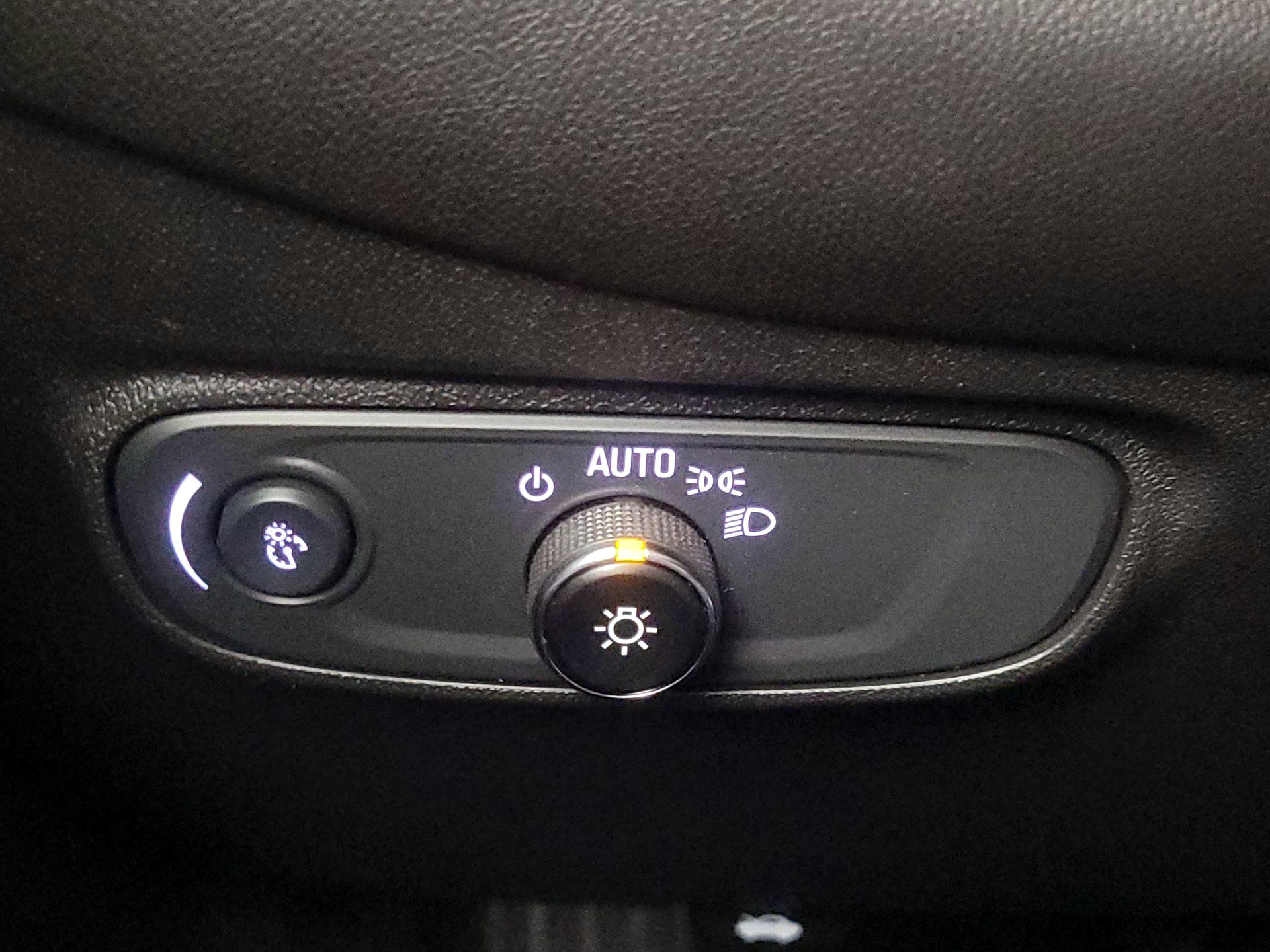 Thumbnail: 2023 Chevrolet Equinox - 13