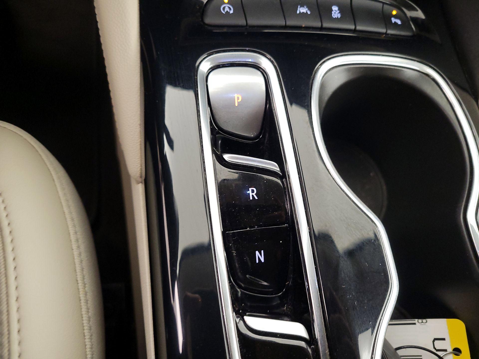 Thumbnail: 2022 Buick Envision - 17