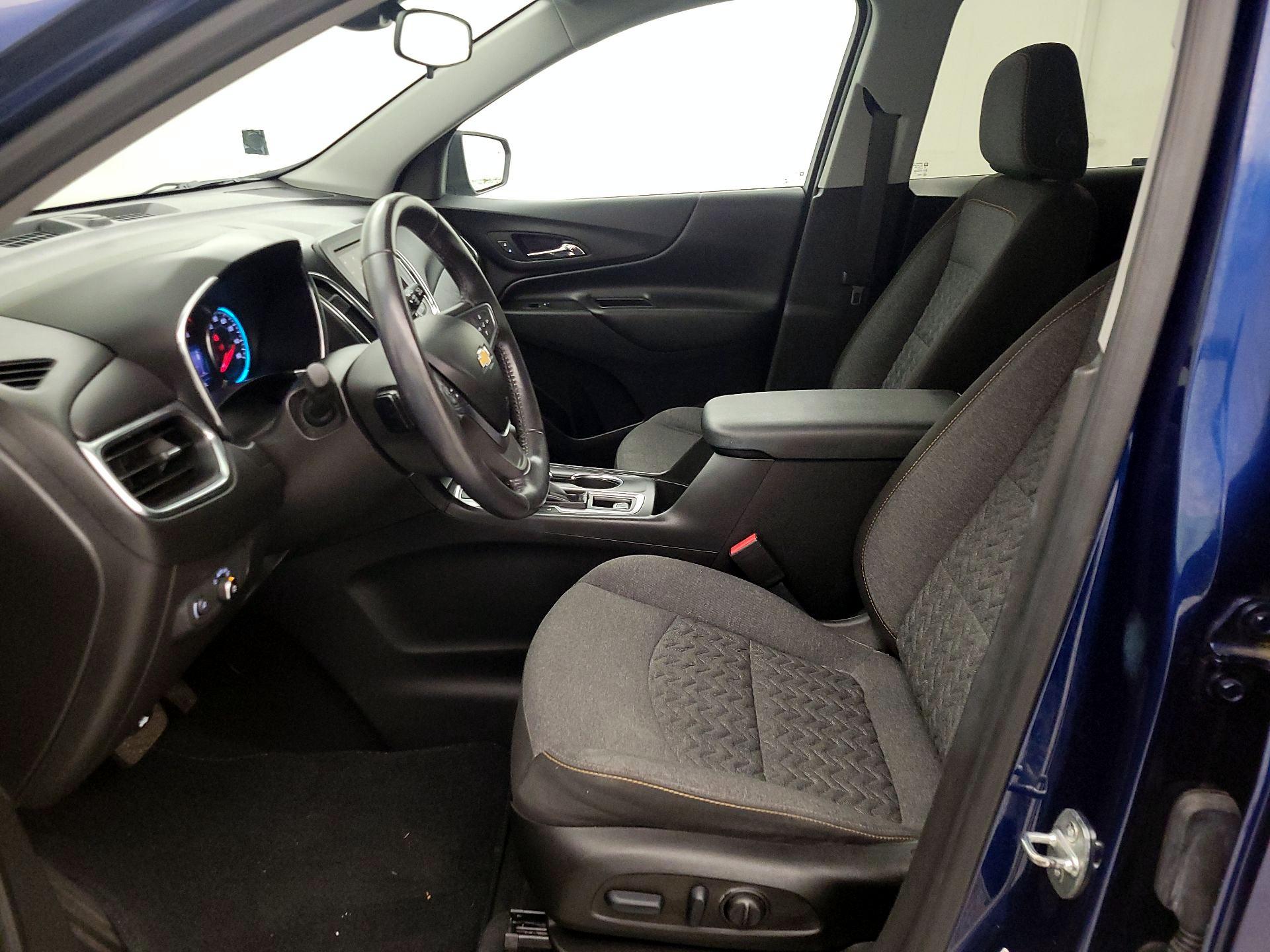 Thumbnail: 2022 Chevrolet Equinox - 11