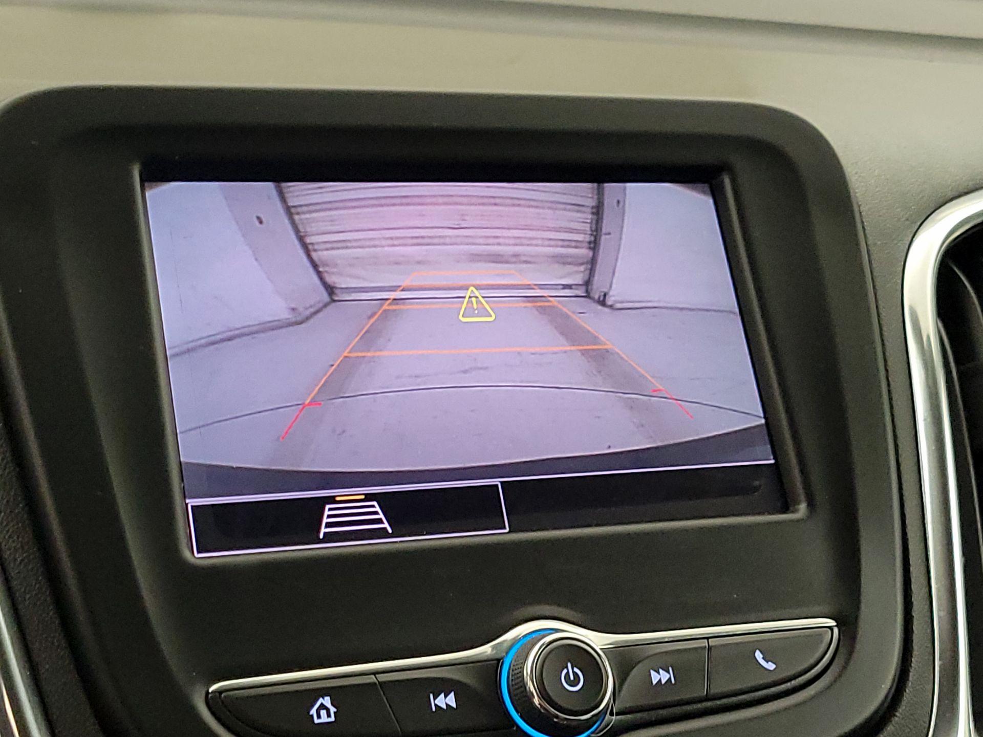 Thumbnail: 2022 Chevrolet Equinox - 14