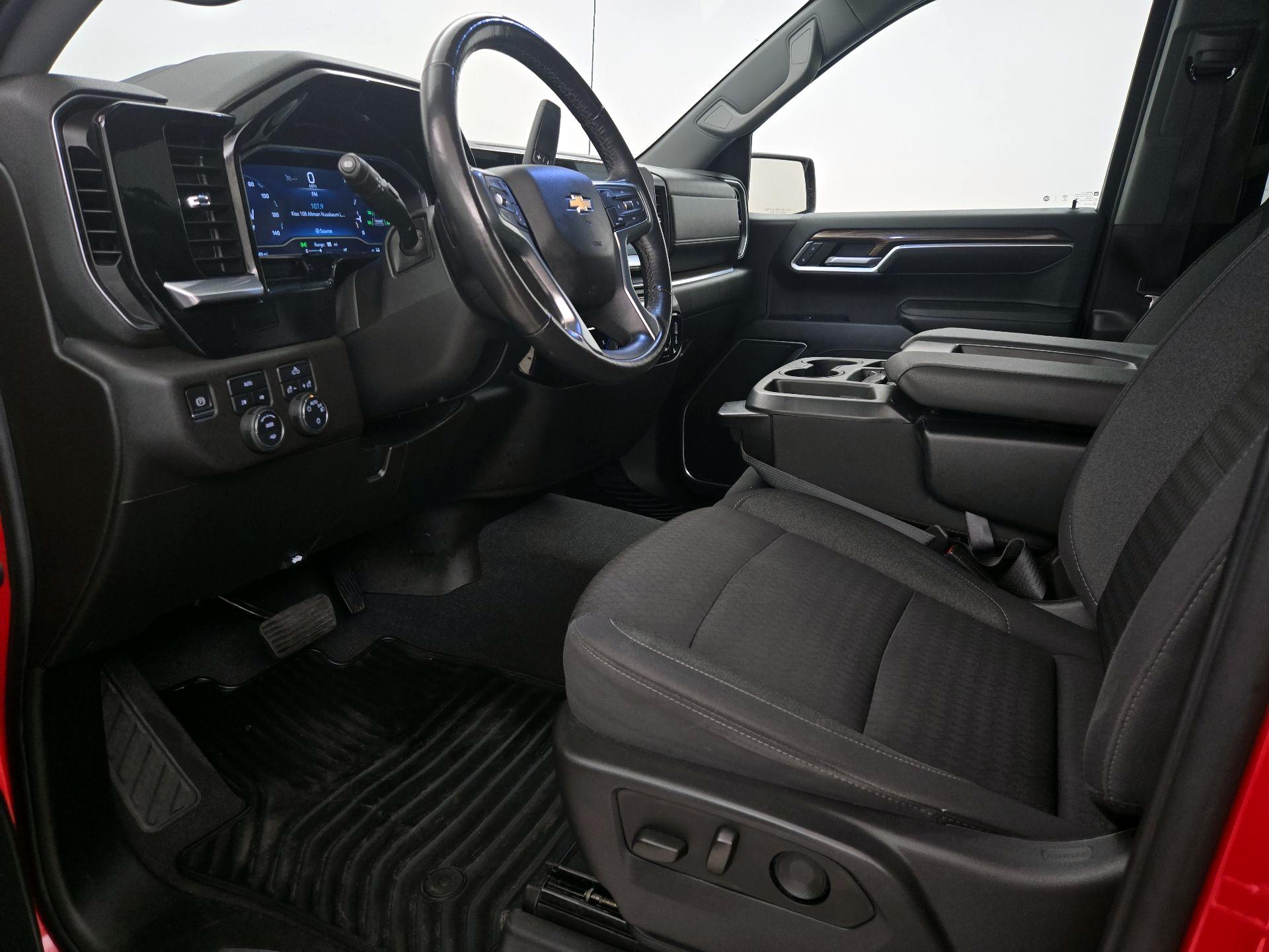 Thumbnail: 2022 Chevrolet Silverado 1500 - 11