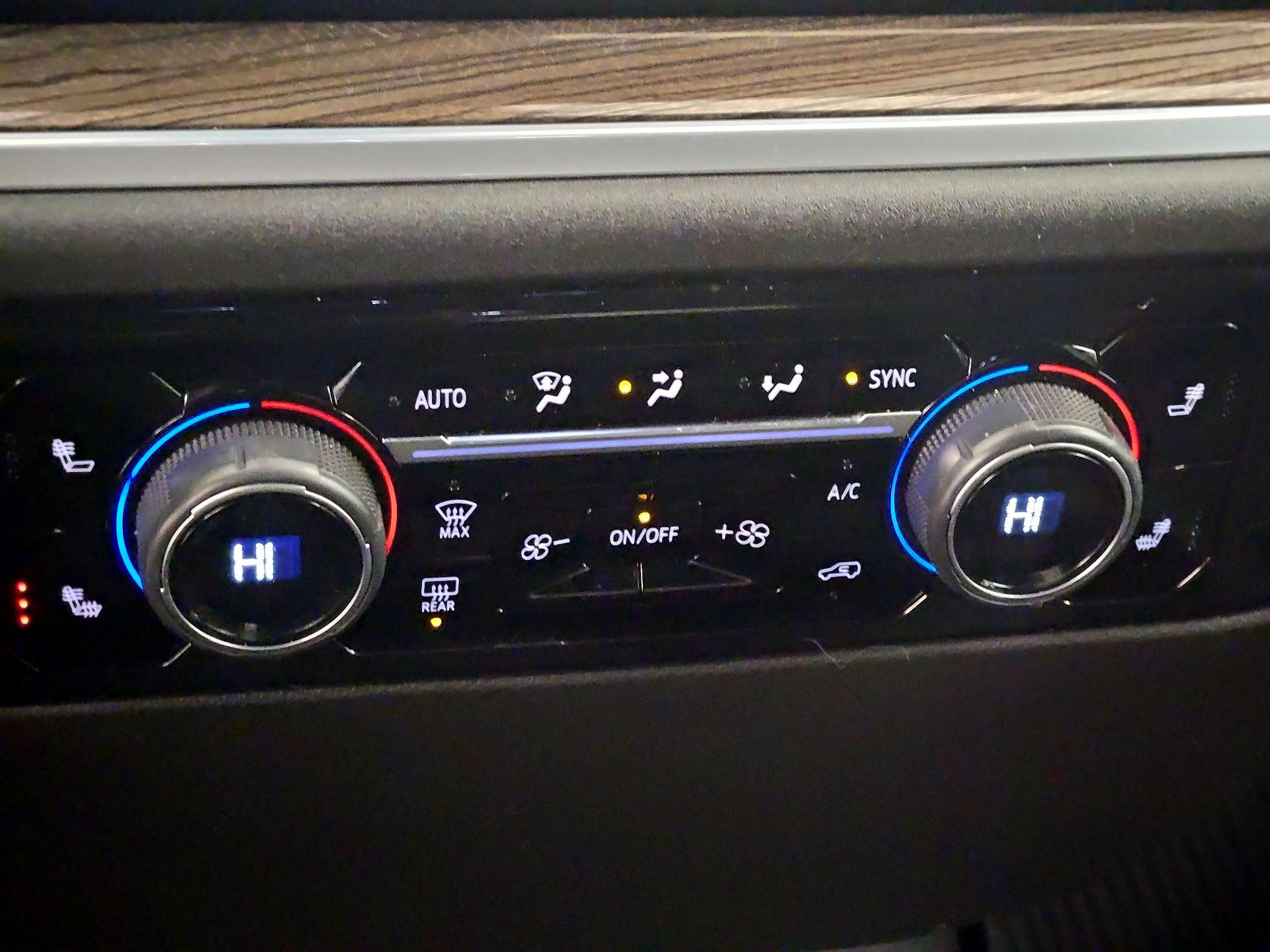 Thumbnail: 2022 Chevrolet Silverado 1500 - 16