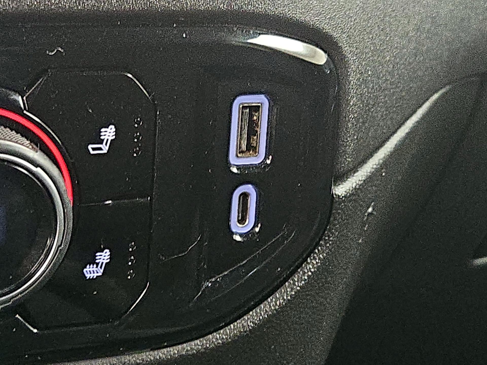 Thumbnail: 2022 Chevrolet Silverado 1500 - 18