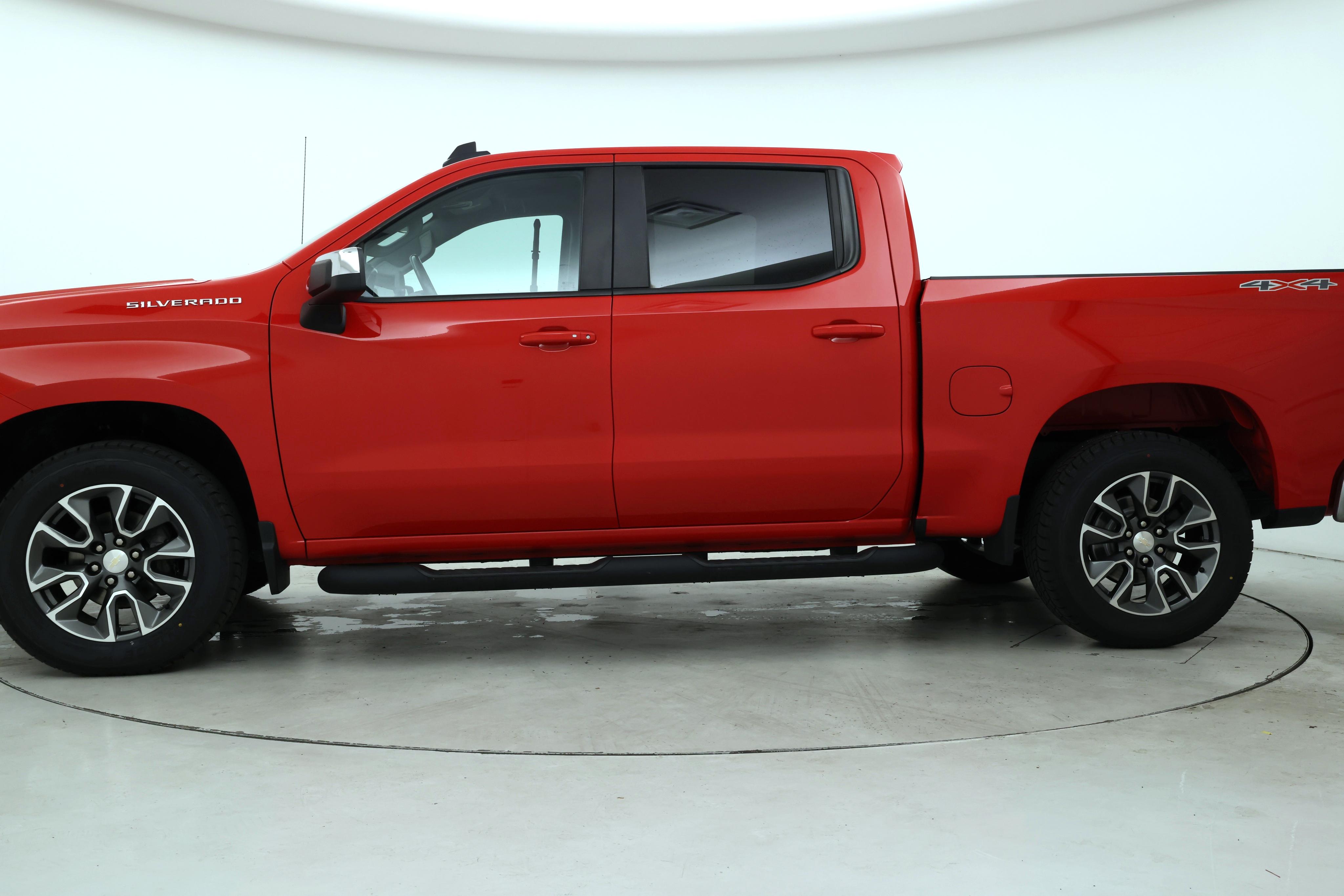 Thumbnail: 2022 Chevrolet Silverado 1500 - 3