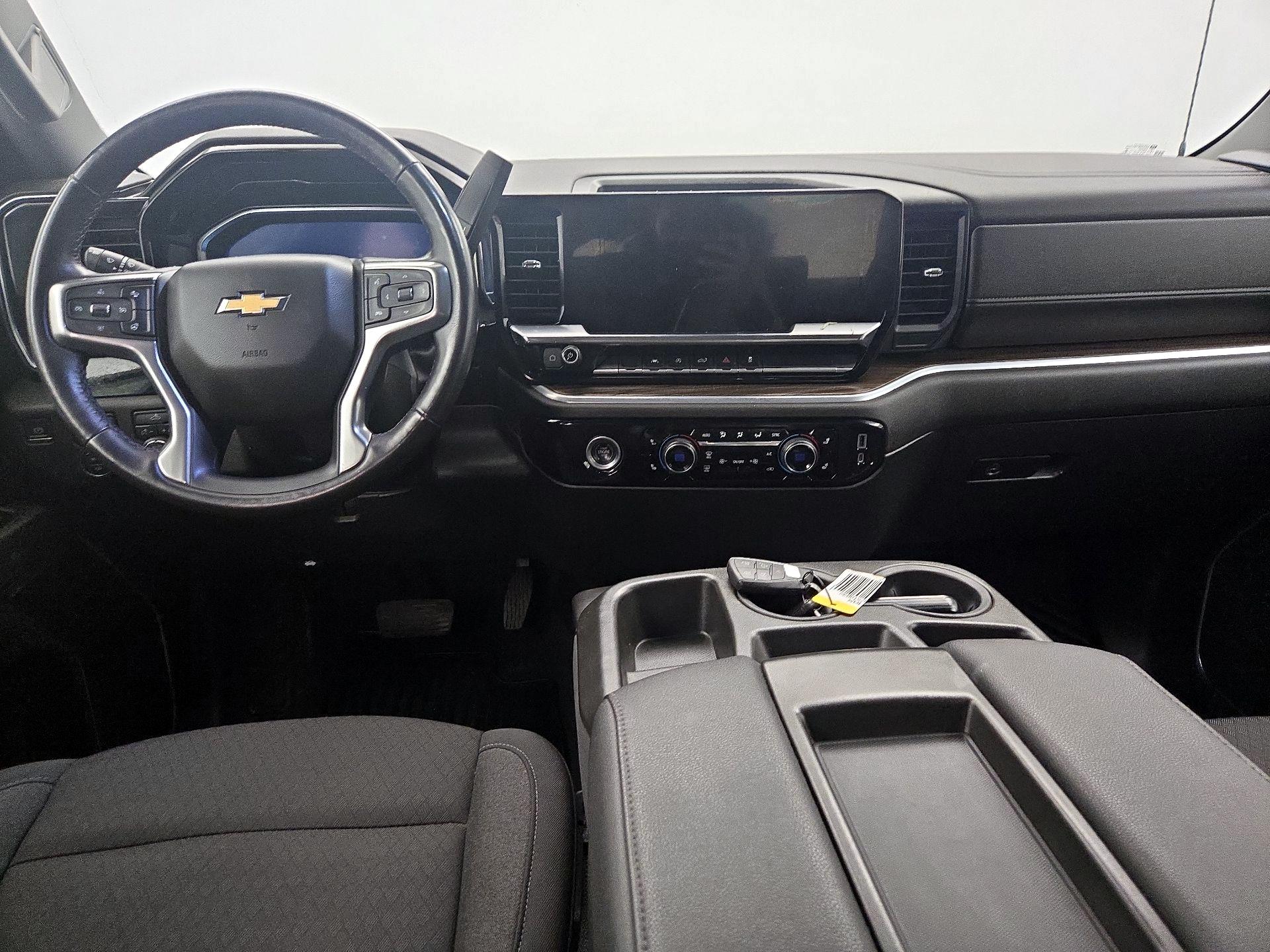 Thumbnail: 2022 Chevrolet Silverado 1500 - 9