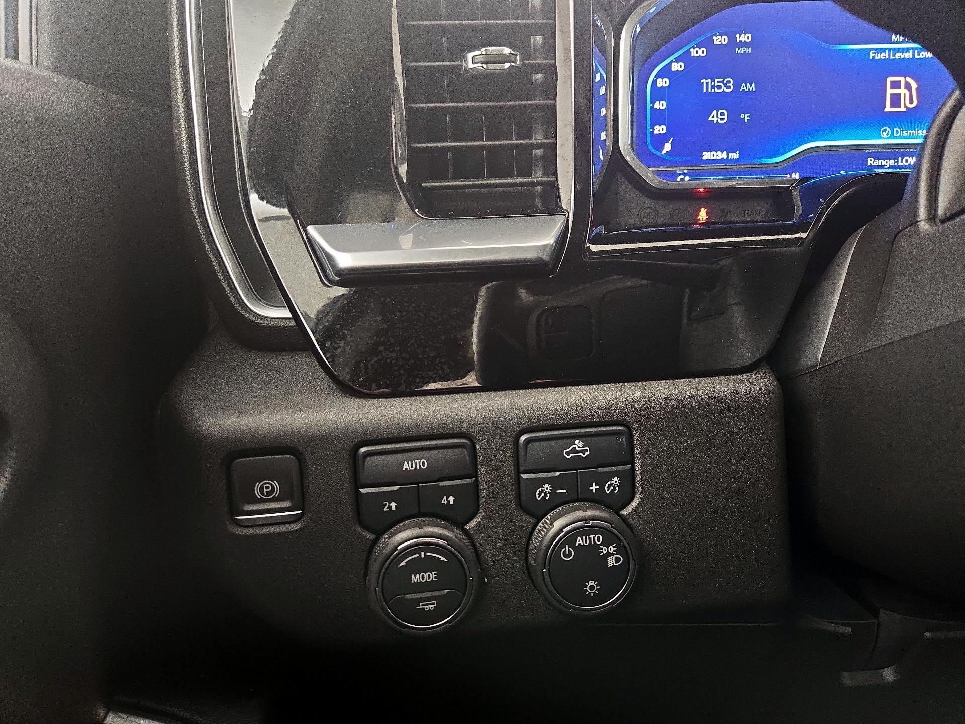 Thumbnail: 2022 Chevrolet Silverado 1500 - 13