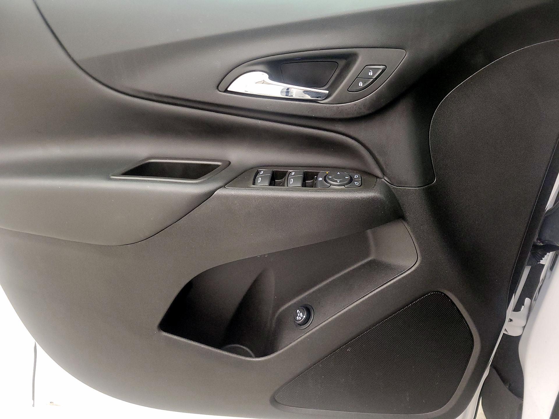 Thumbnail: 2023 Chevrolet Equinox - 12