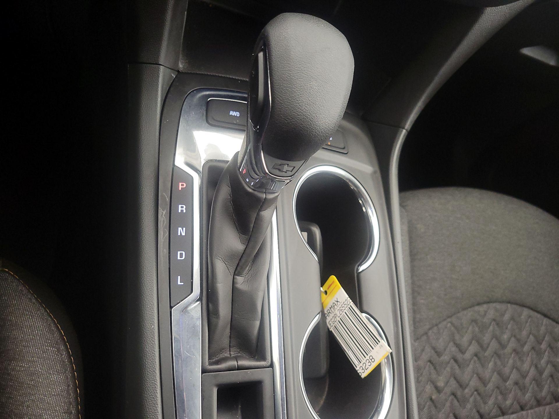 Thumbnail: 2023 Chevrolet Equinox - 17