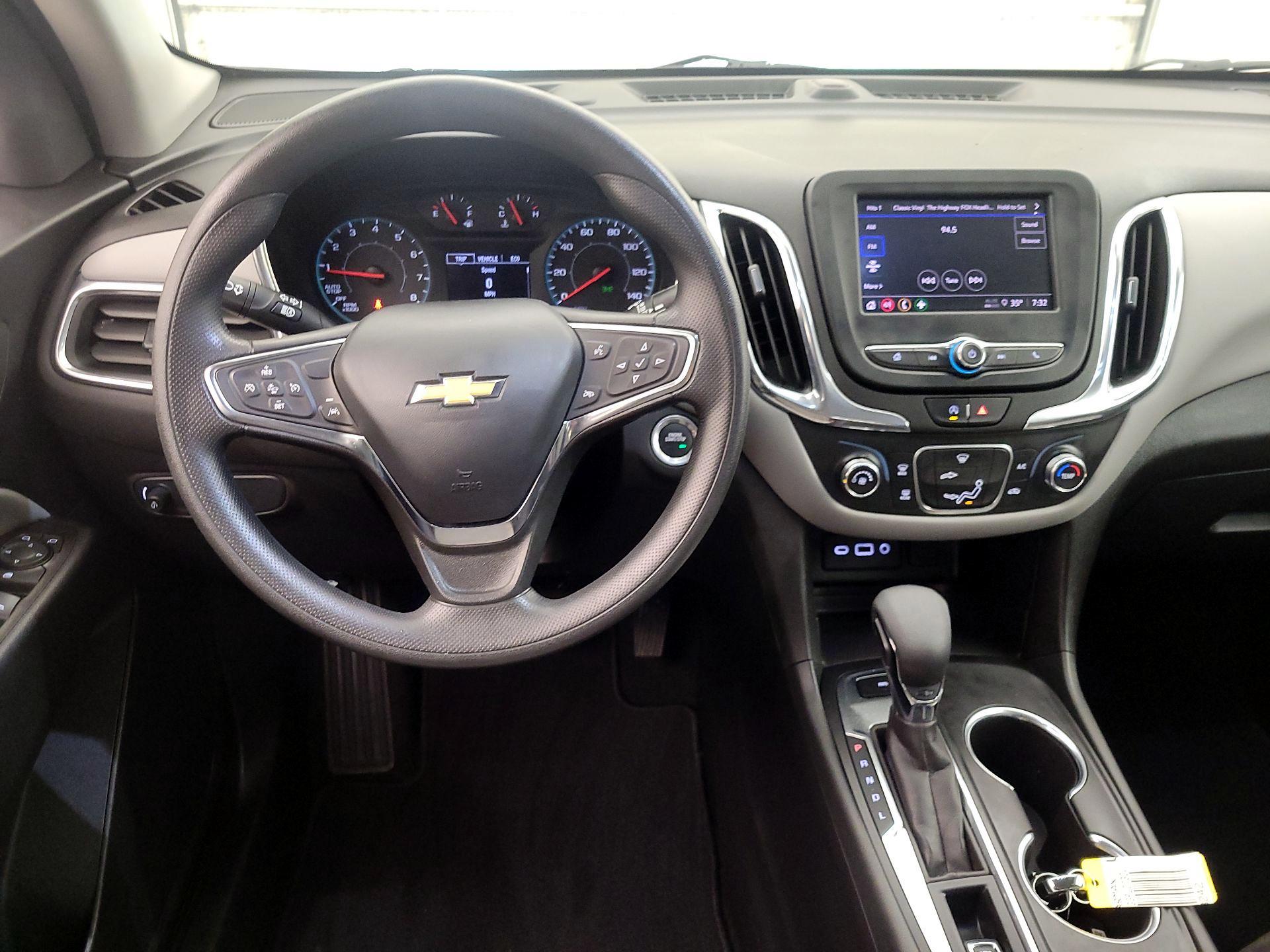 Thumbnail: 2023 Chevrolet Equinox - 10