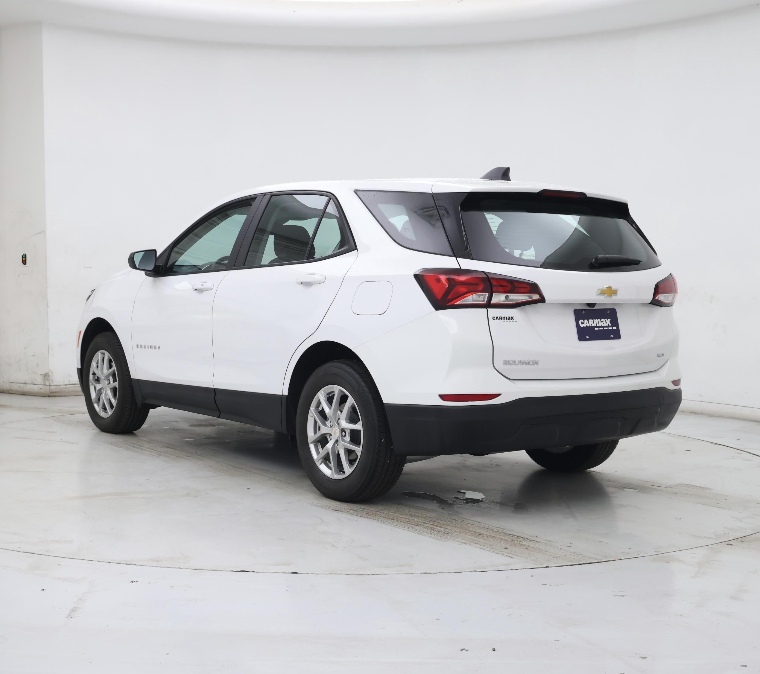 Thumbnail: 2023 Chevrolet Equinox - 2