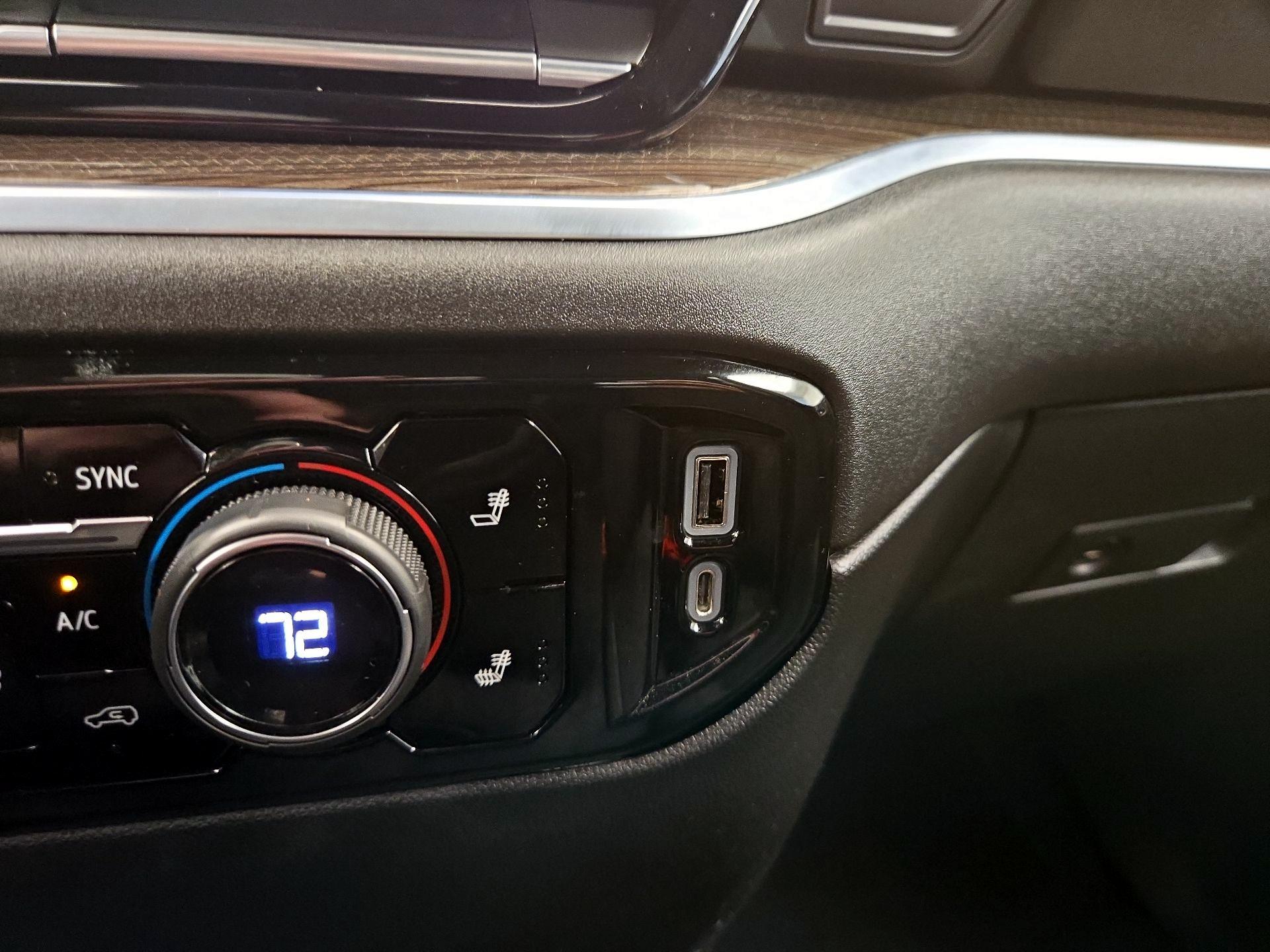 Thumbnail: 2022 Chevrolet Silverado 1500 - 18