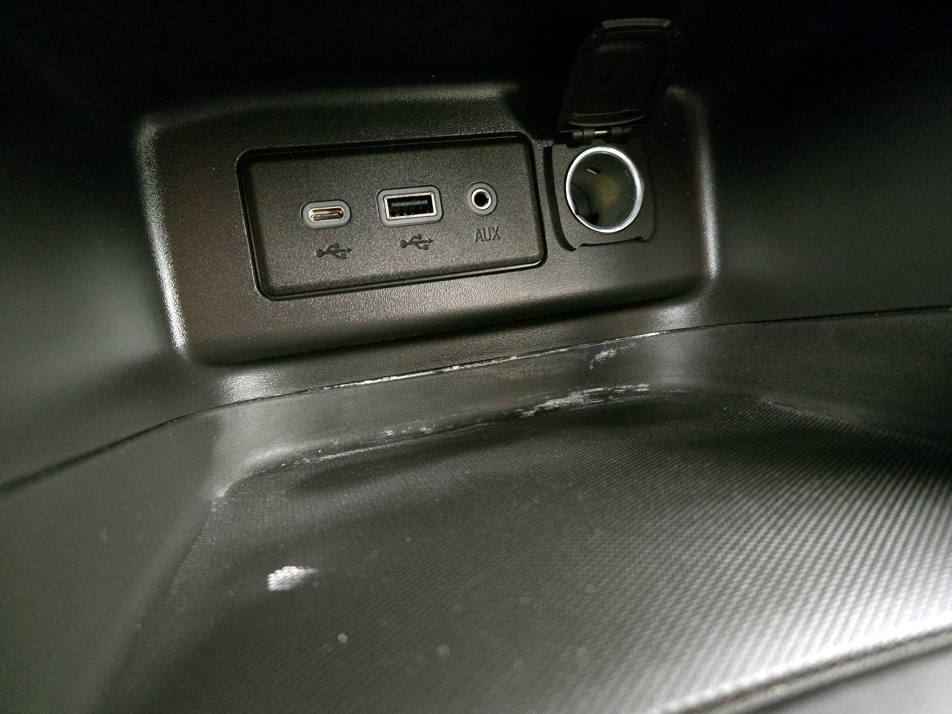 Thumbnail: 2023 Chevrolet Equinox - 18