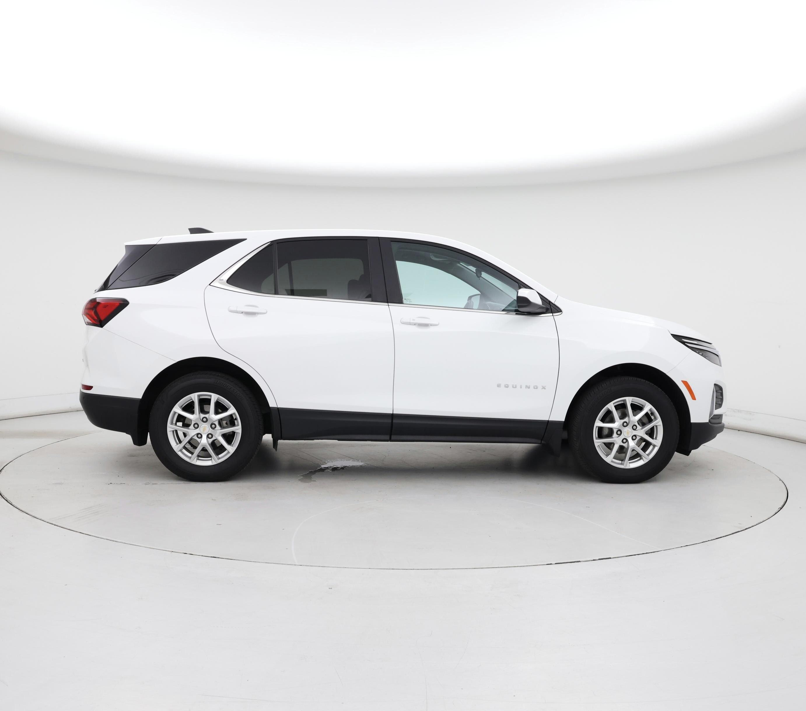 Thumbnail: 2023 Chevrolet Equinox - 7