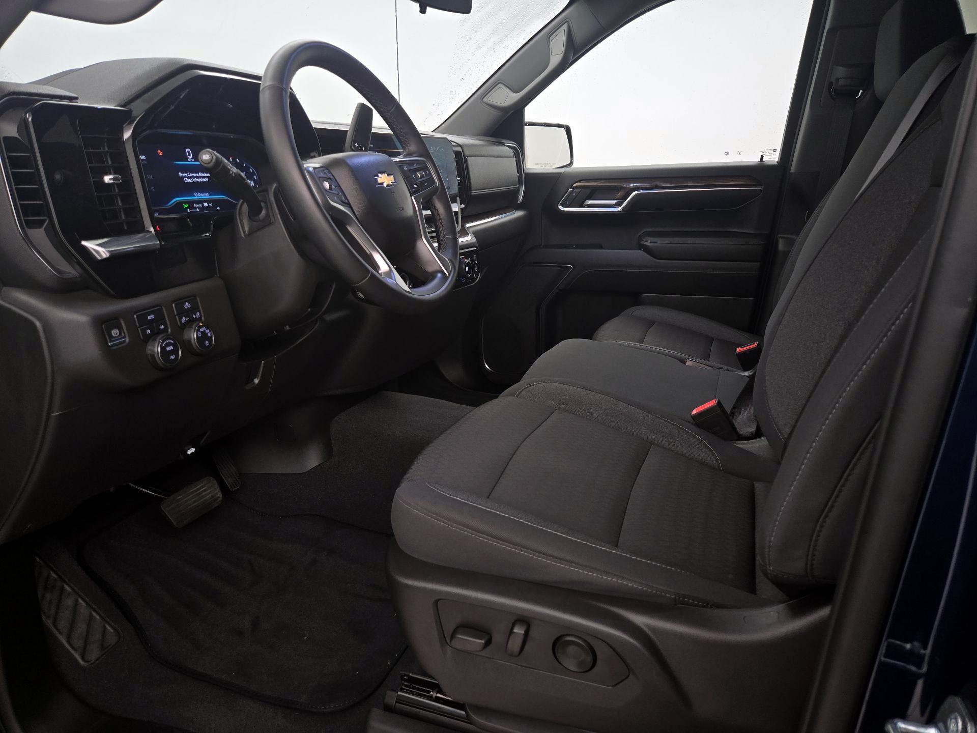 Thumbnail: 2023 Chevrolet Silverado 1500 - 11