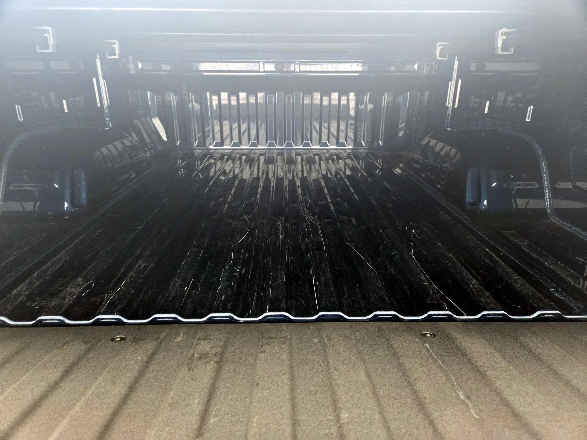 Thumbnail: 2023 Chevrolet Silverado 1500 - 20