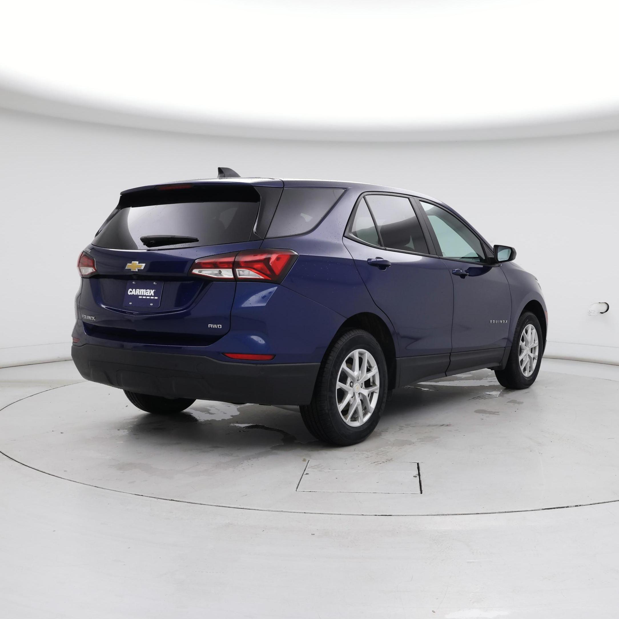 Thumbnail: 2022 Chevrolet Equinox - 8