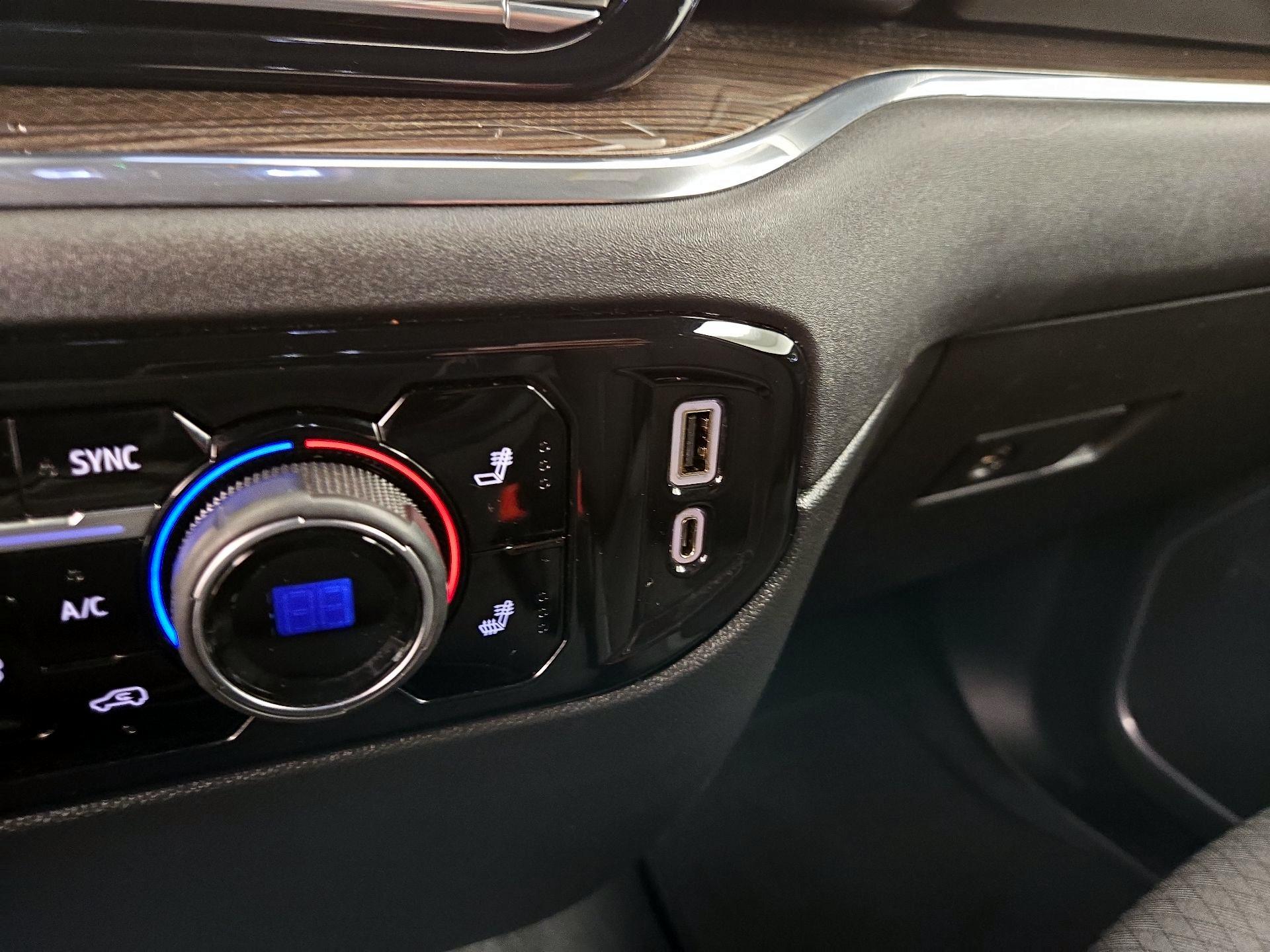 Thumbnail: 2023 Chevrolet Silverado 1500 - 18