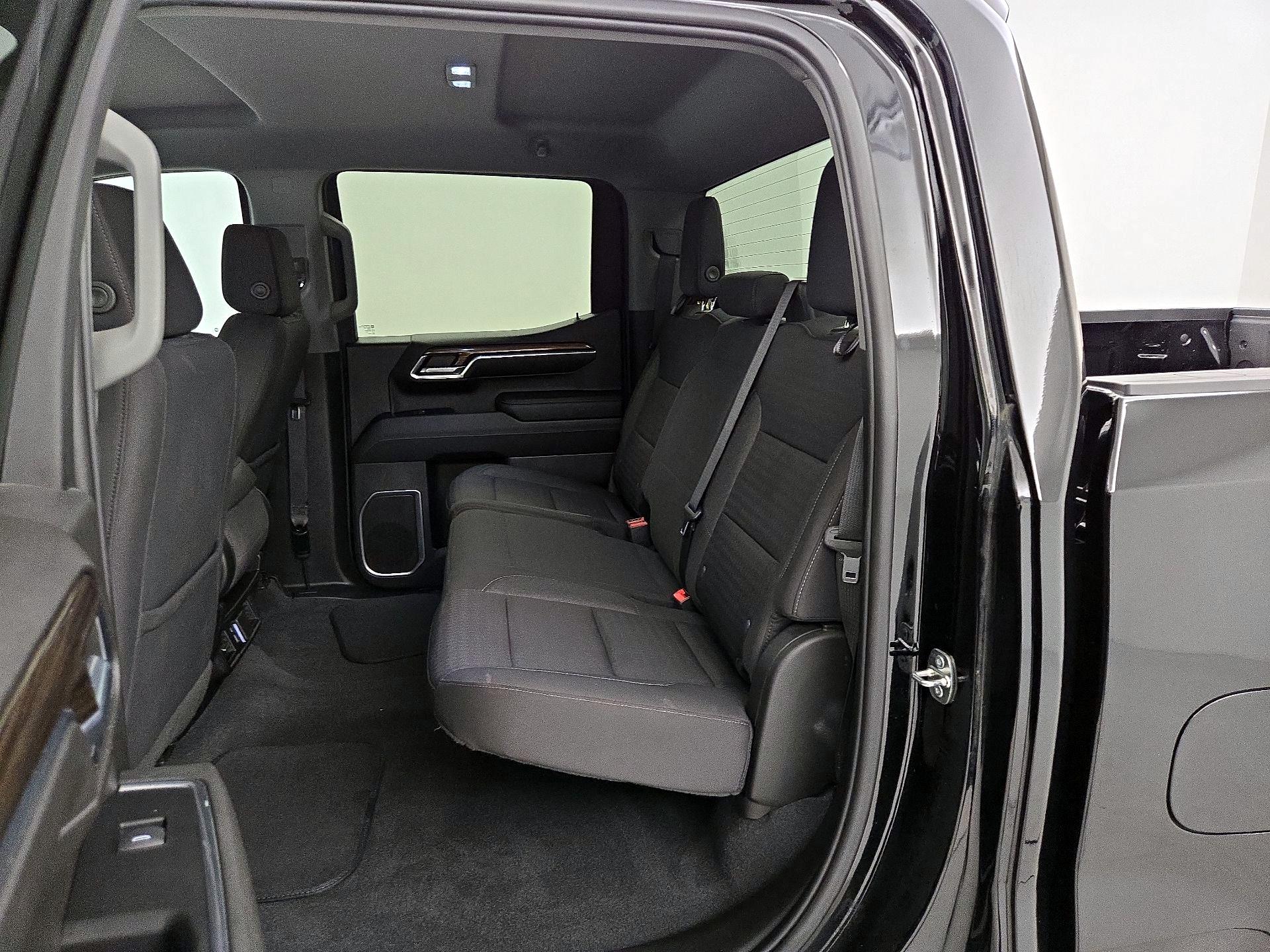 Thumbnail: 2023 Chevrolet Silverado 1500 - 19