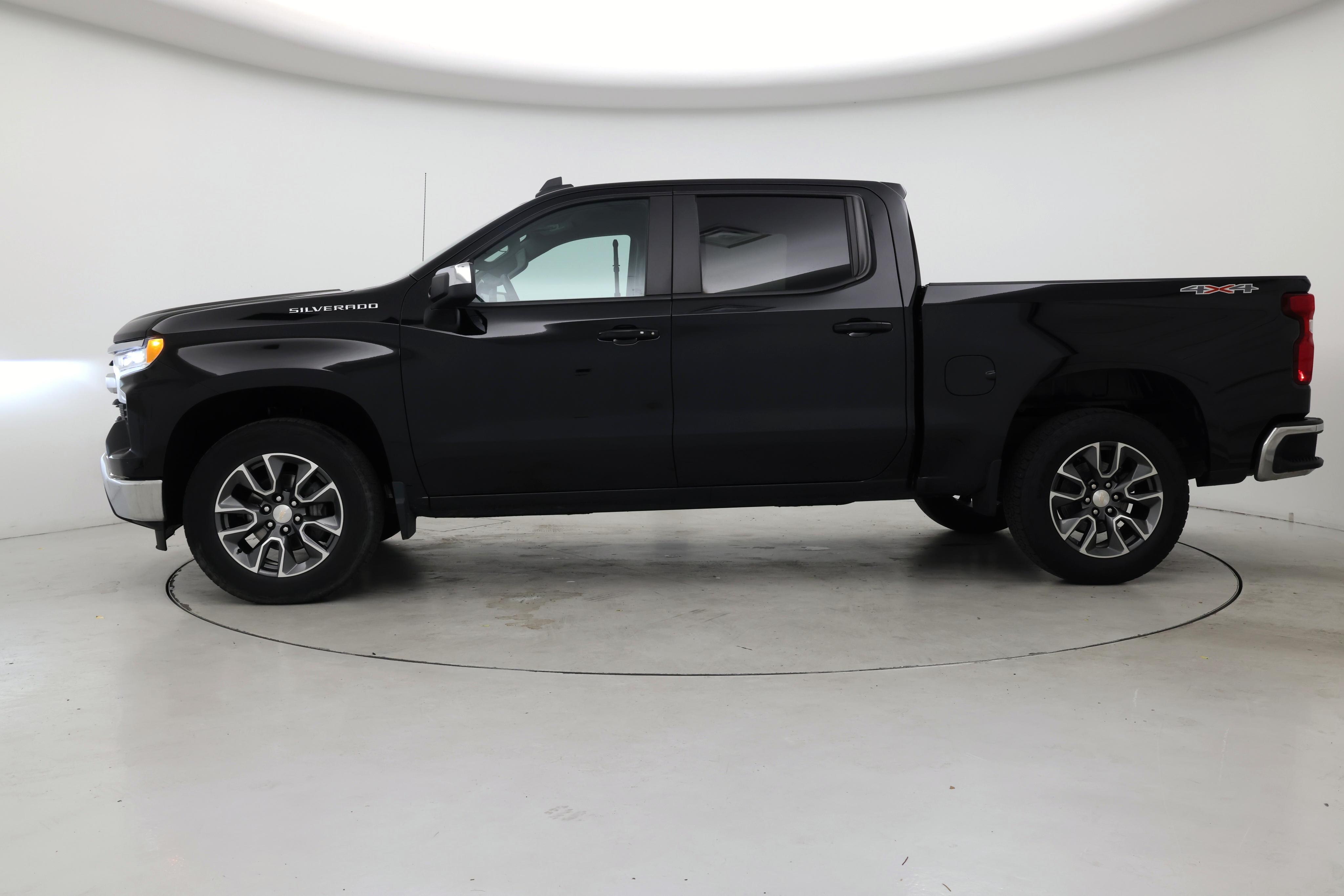 Thumbnail: 2023 Chevrolet Silverado 1500 - 3