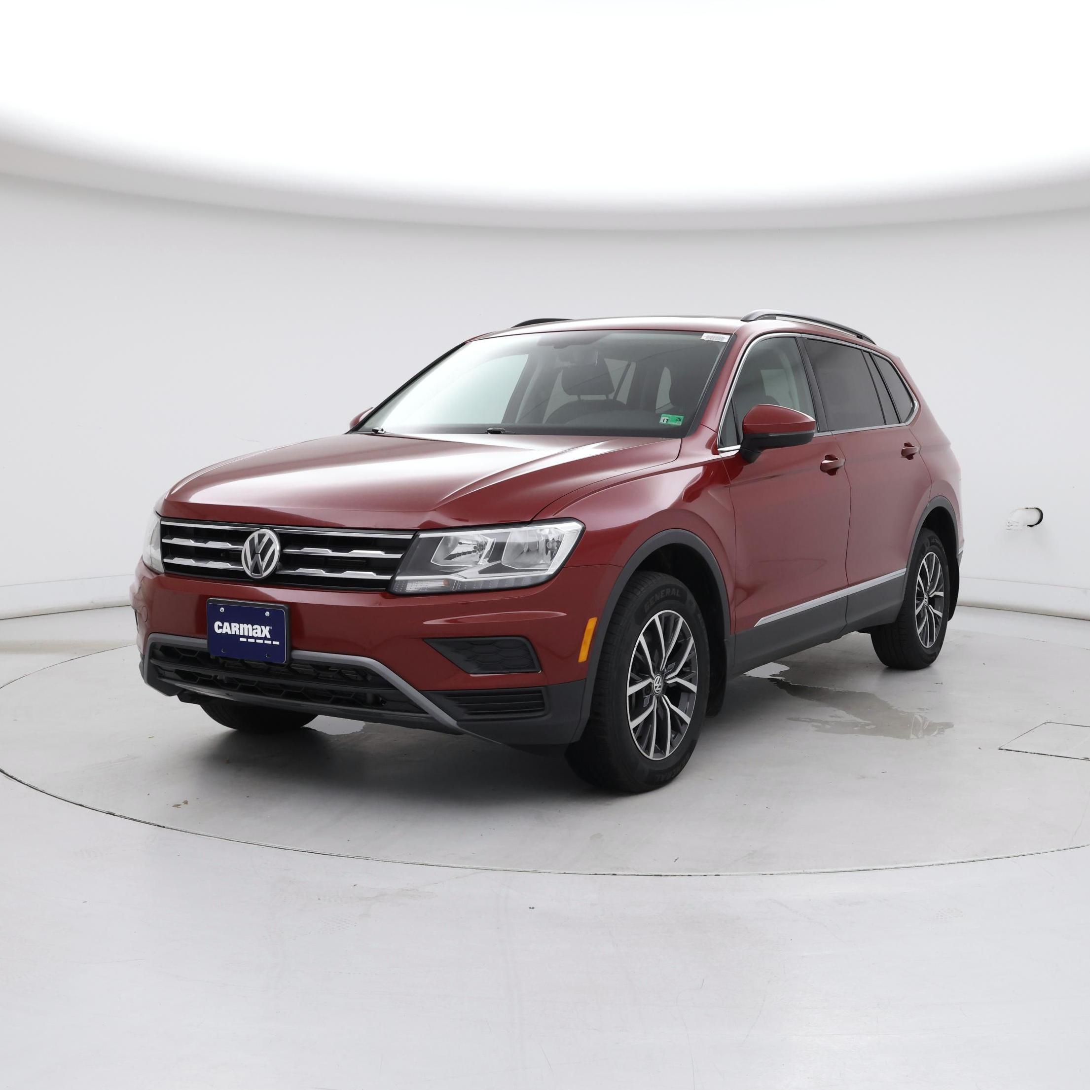 Thumbnail: 2020 Volkswagen Tiguan - 4