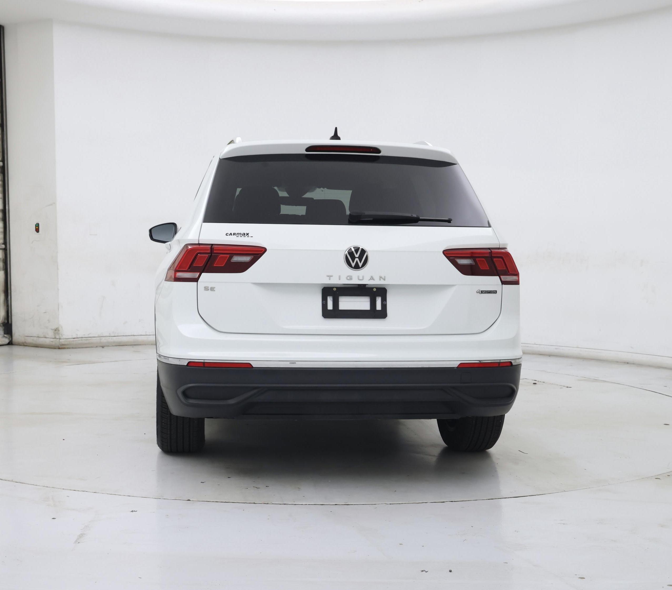 Thumbnail: 2022 Volkswagen Tiguan - 6