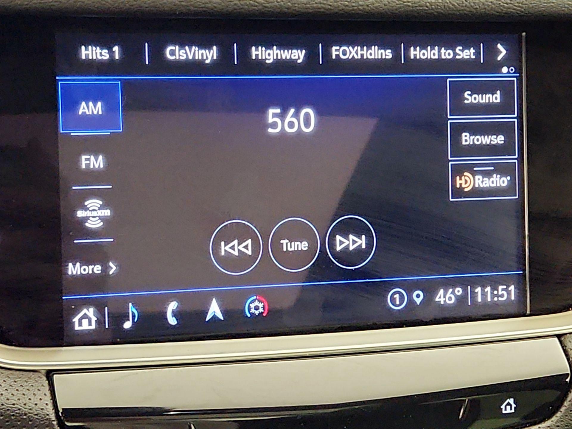 Thumbnail: 2023 Cadillac XT5 - 16