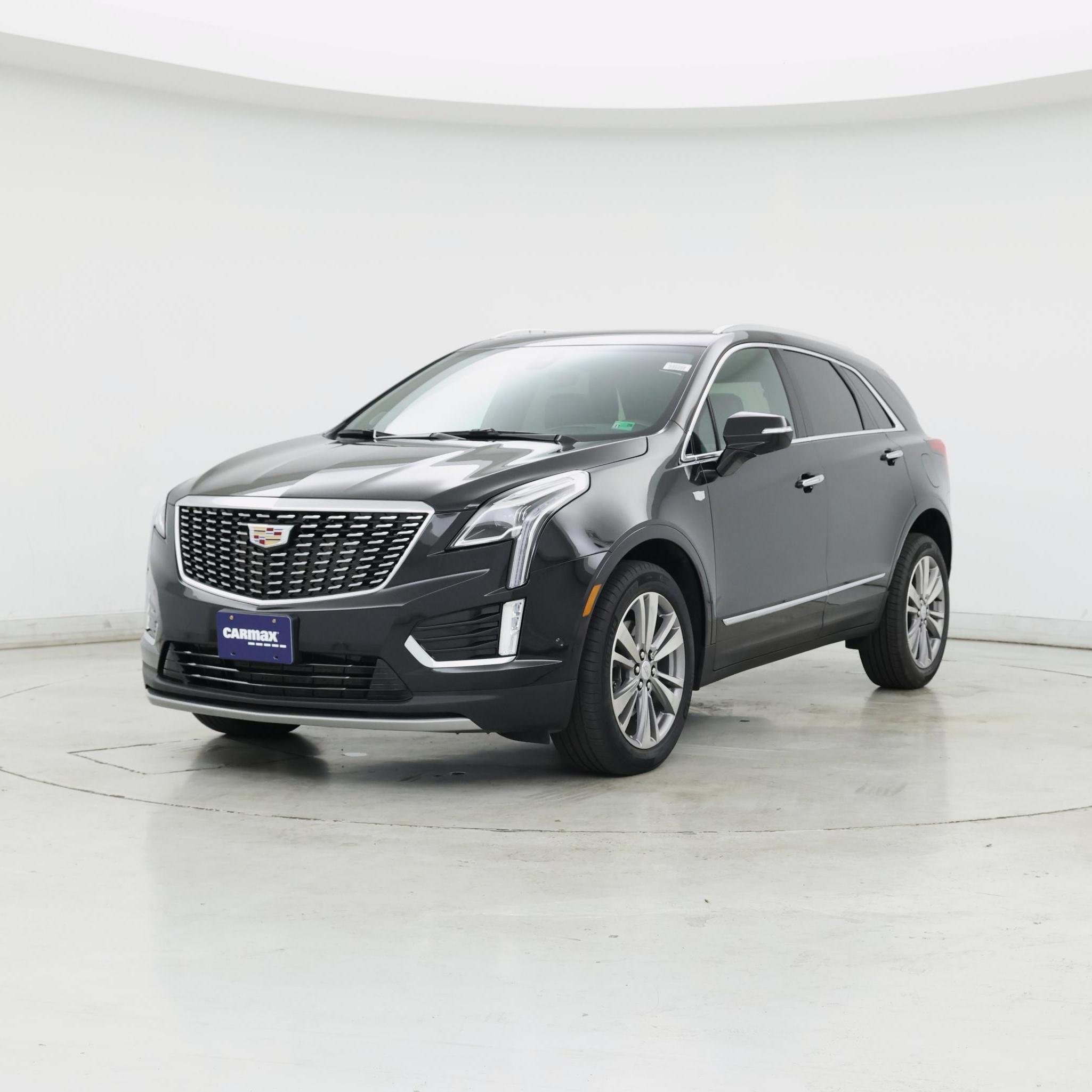 Thumbnail: 2023 Cadillac XT5 - 4