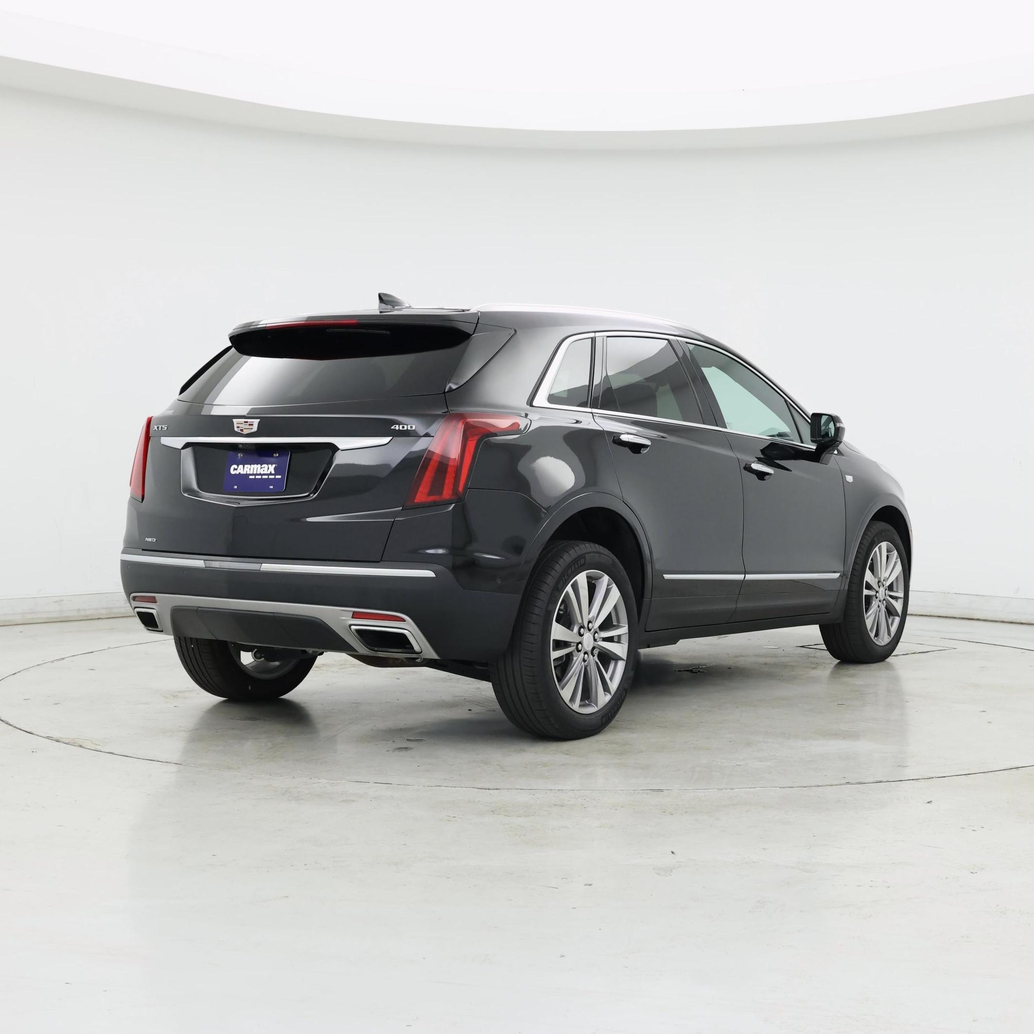 Thumbnail: 2023 Cadillac XT5 - 8