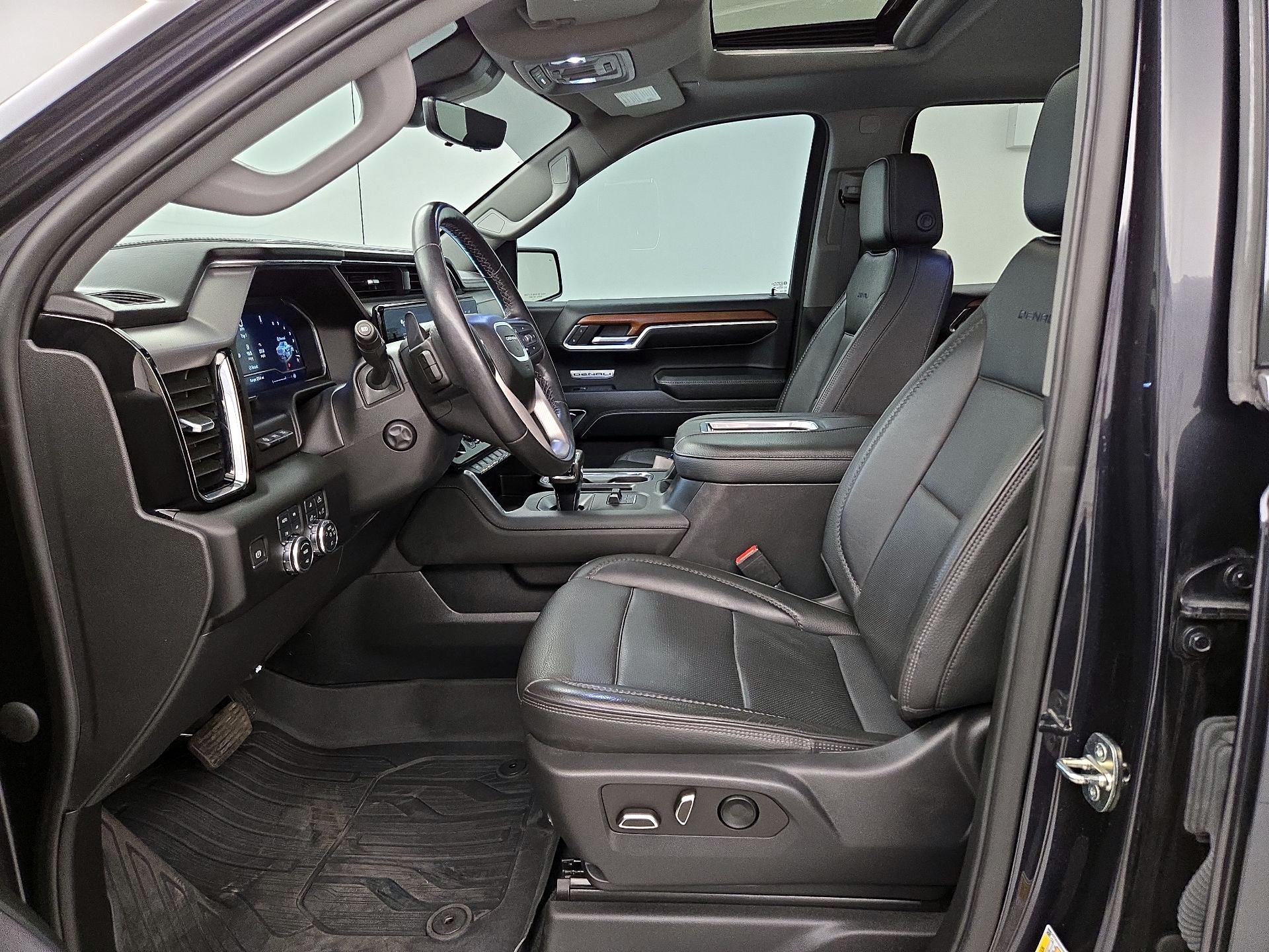 Thumbnail: 2022 GMC Sierra 1500 - 11