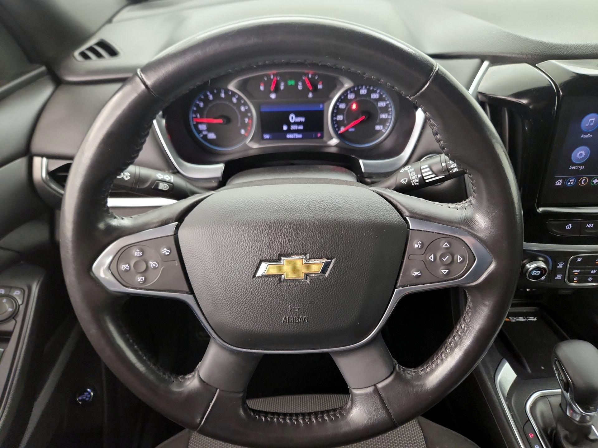 Thumbnail: 2022 Chevrolet Traverse - 10