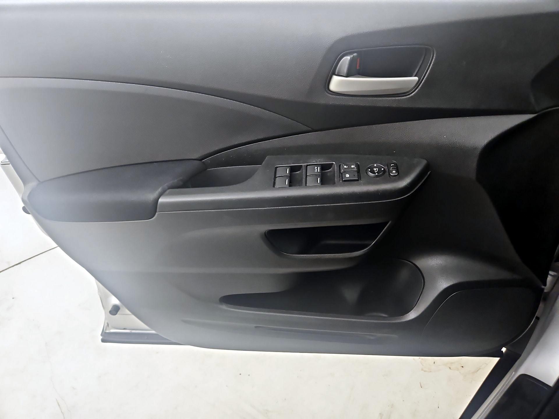 Thumbnail: 2016 Honda CR-V - 12