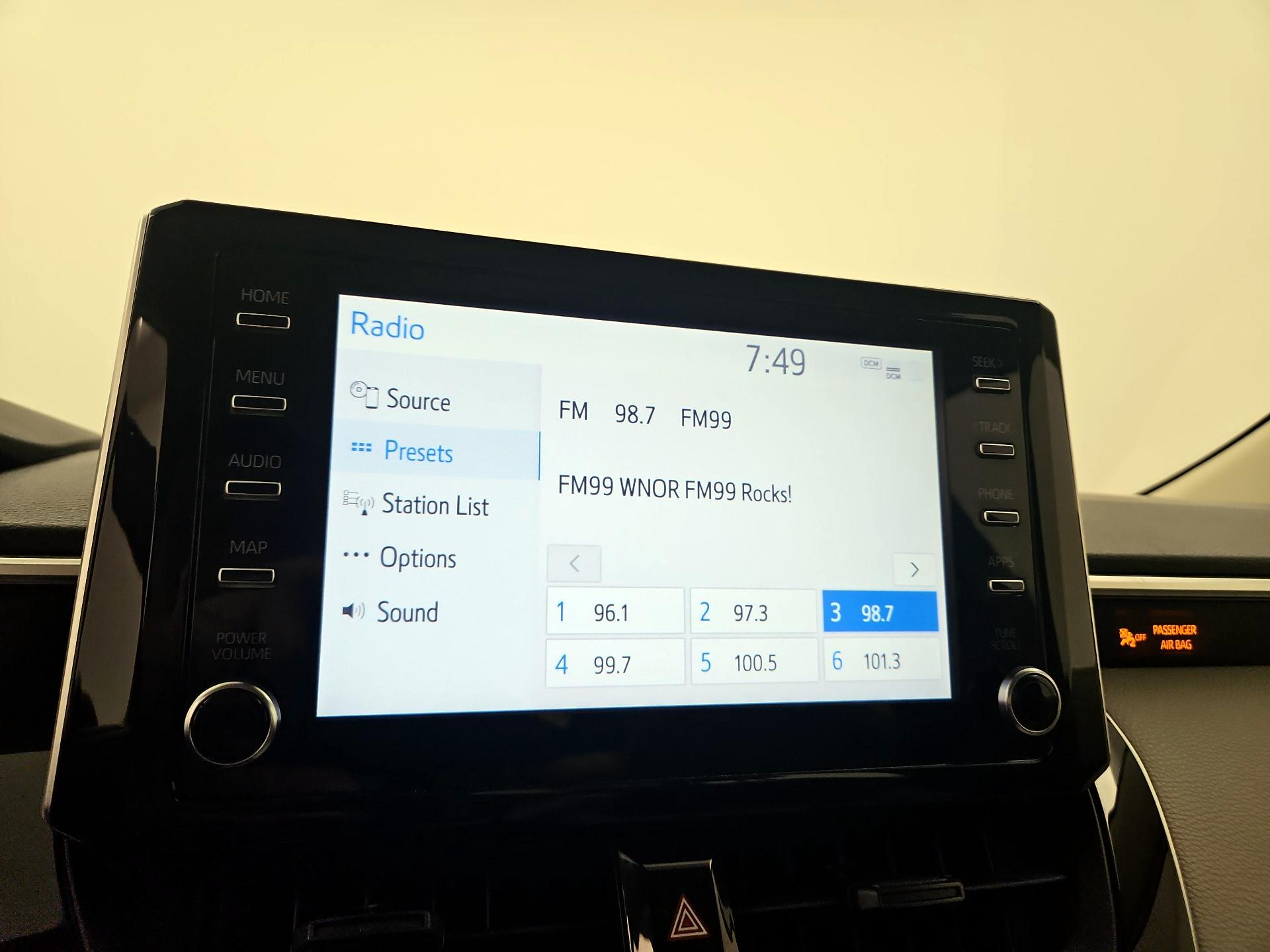 Thumbnail: 2020 Toyota Corolla - 15