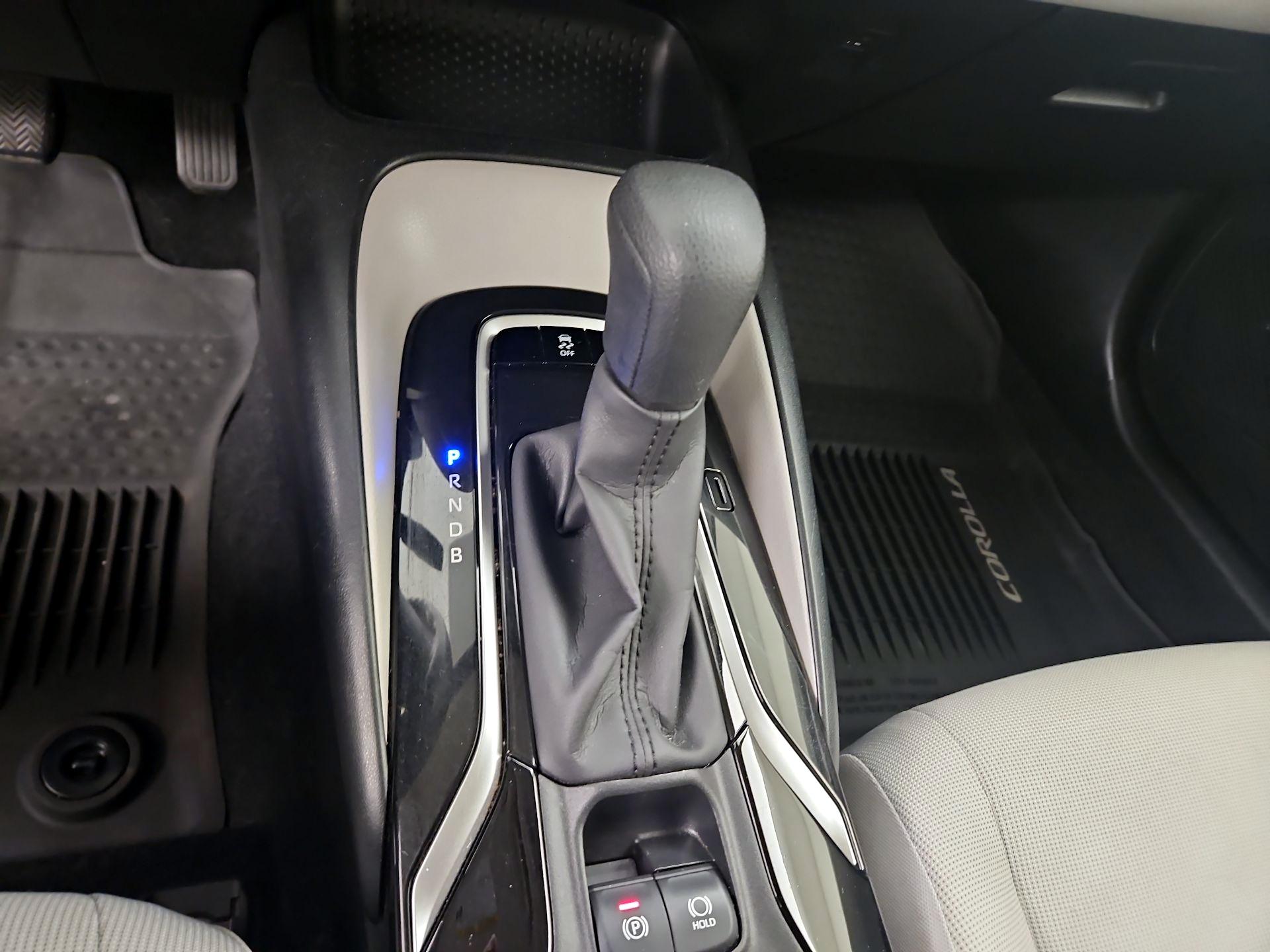 Thumbnail: 2020 Toyota Corolla - 17