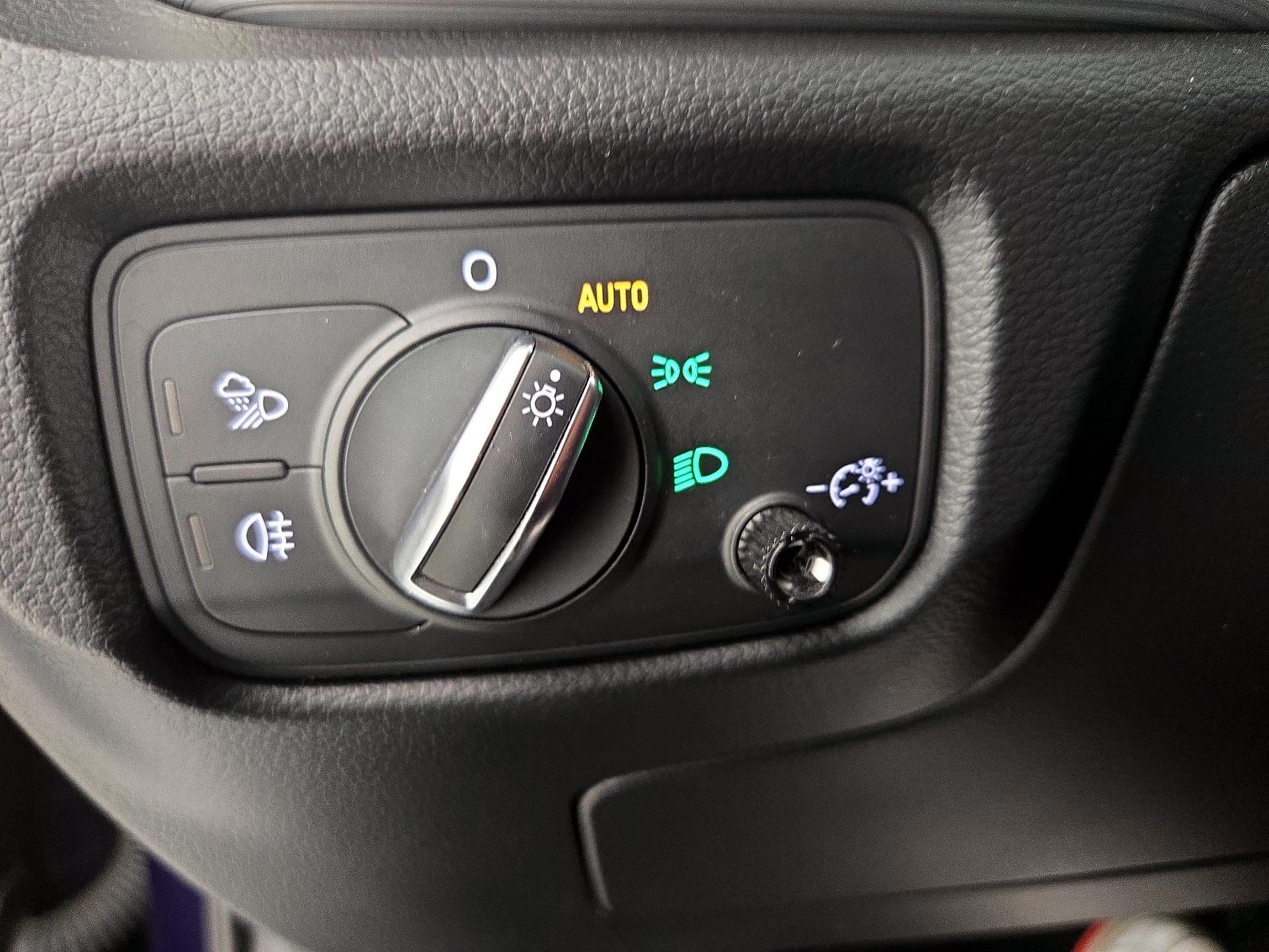 Thumbnail: 2020 Audi A3 - 13