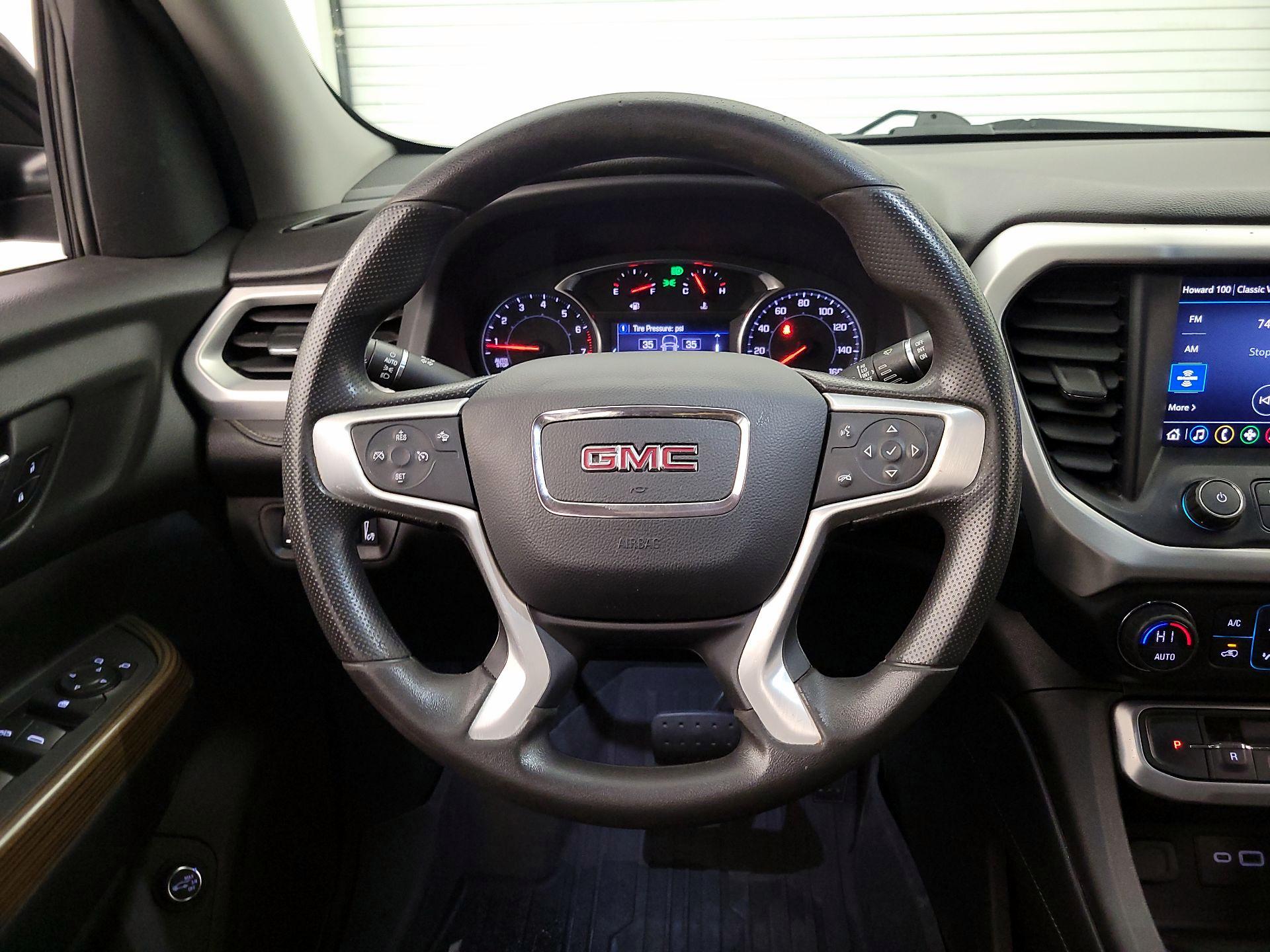 Thumbnail: 2022 GMC Acadia - 10