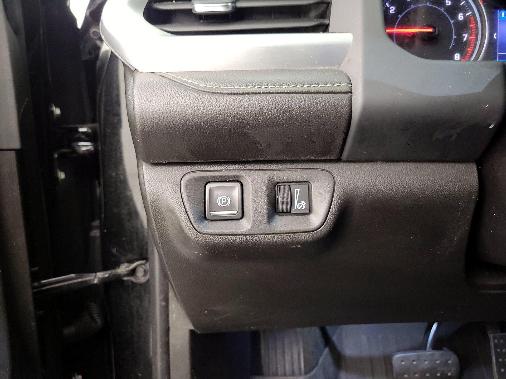 Thumbnail: 2022 GMC Acadia - 13