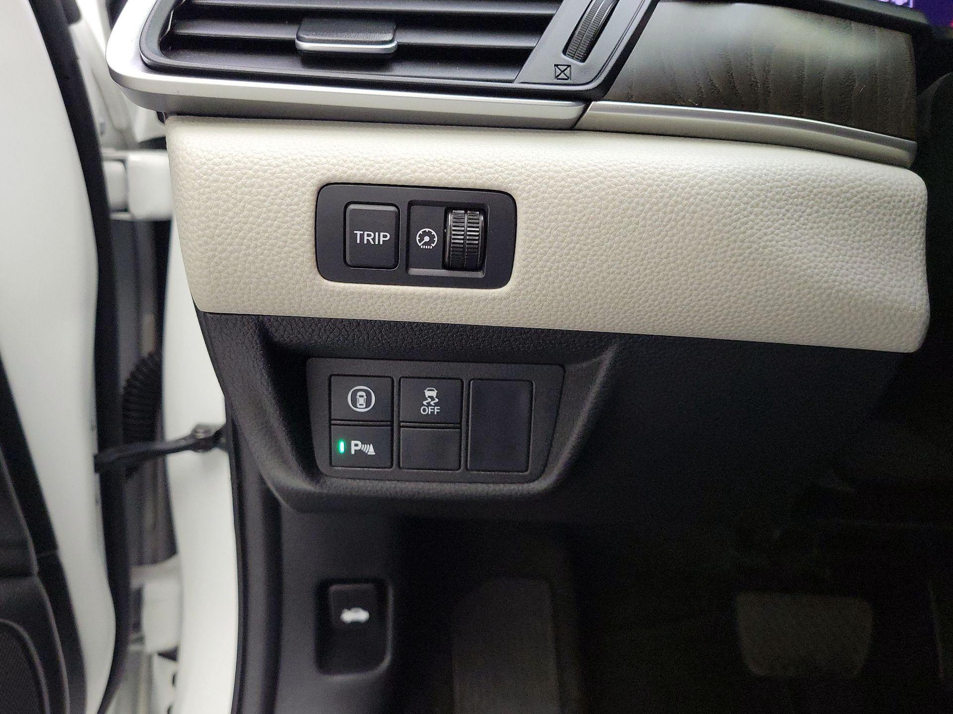 Thumbnail: 2021 Honda Accord - 13