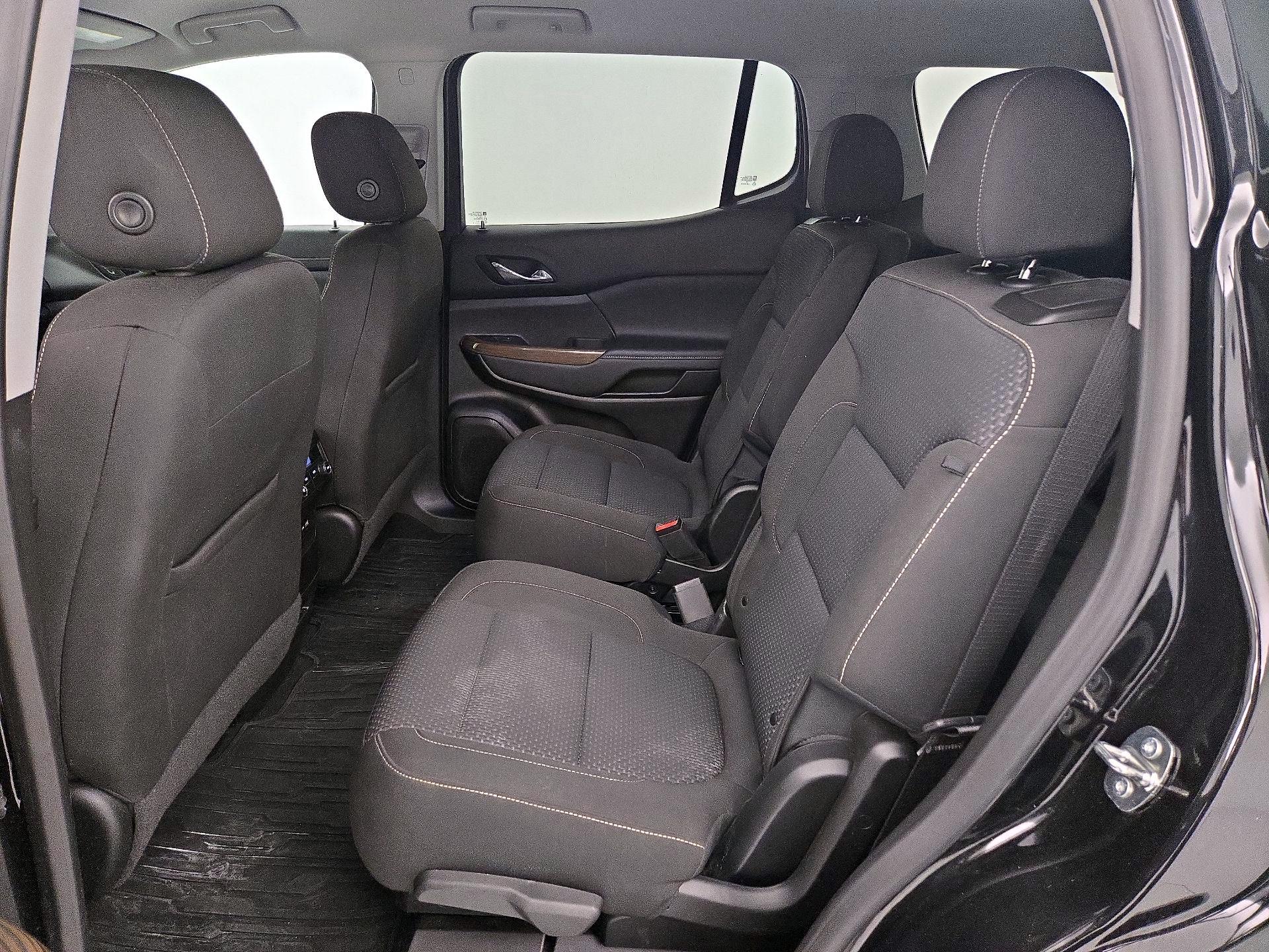 Thumbnail: 2023 GMC Acadia - 19