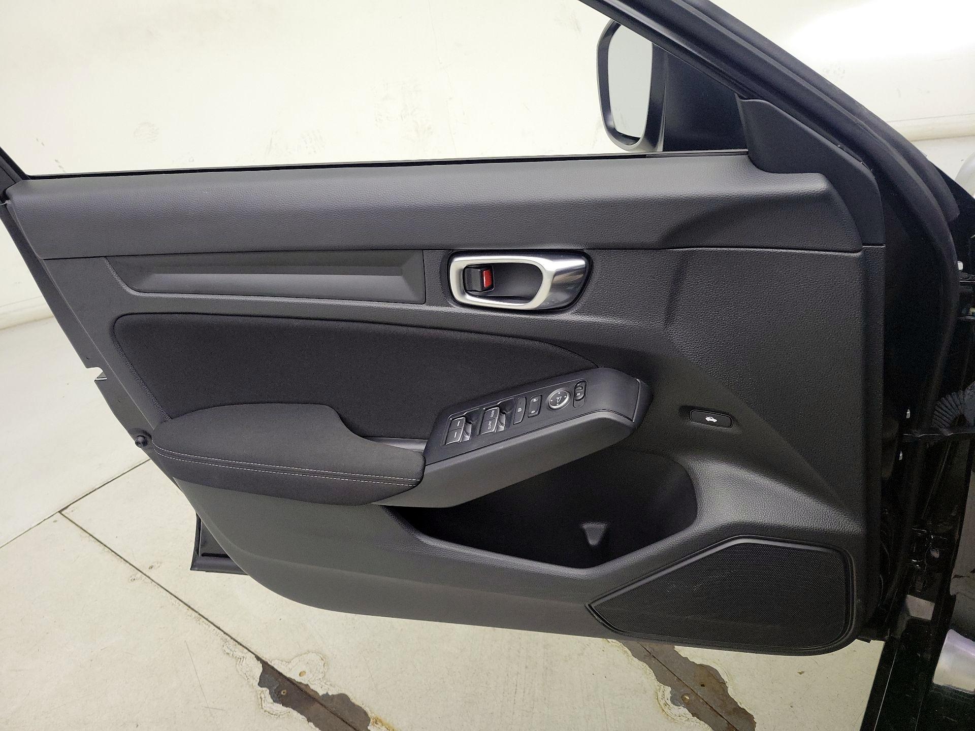 Thumbnail: 2023 Honda Accord - 12