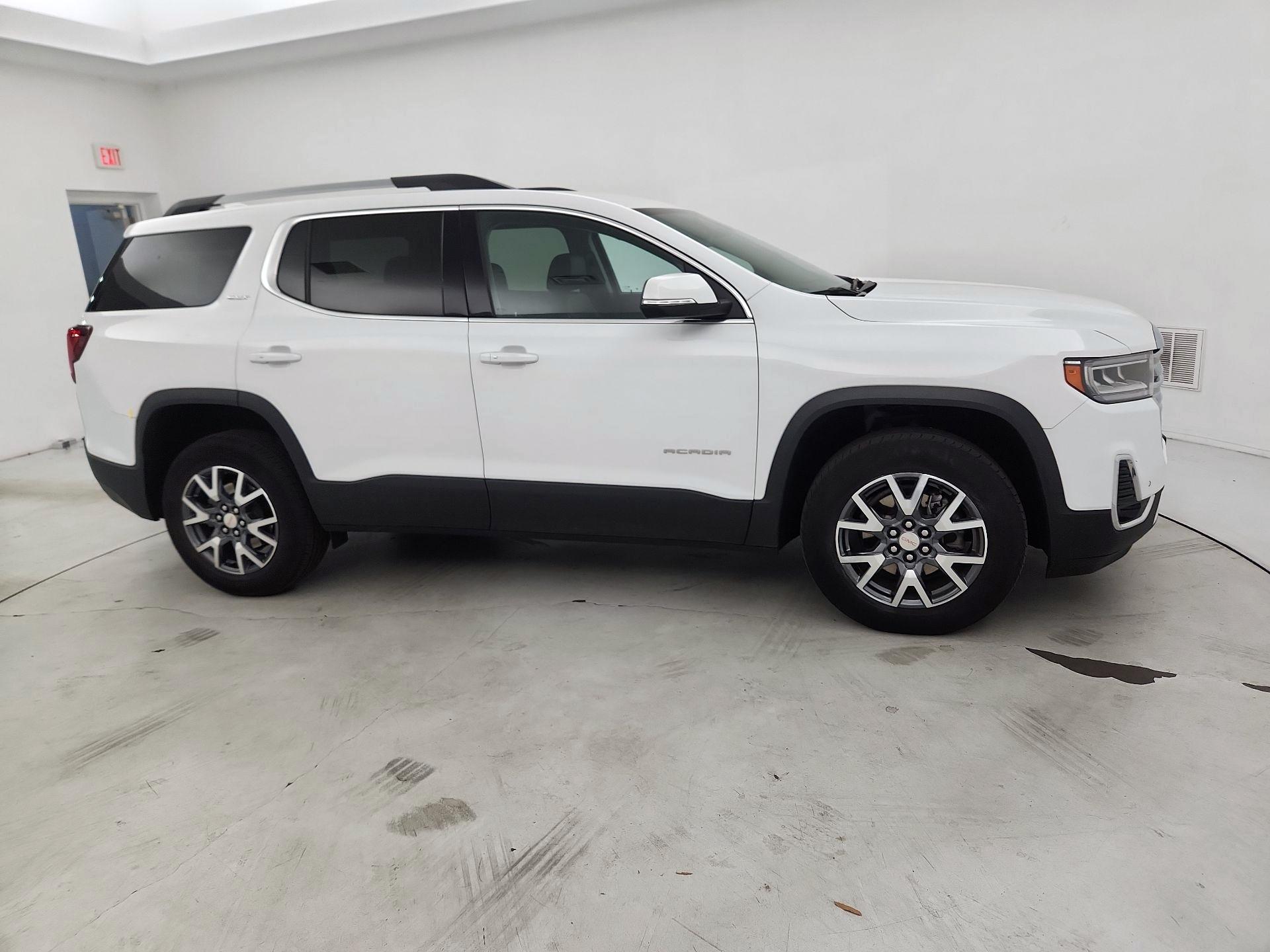 Thumbnail: 2023 GMC Acadia - 4