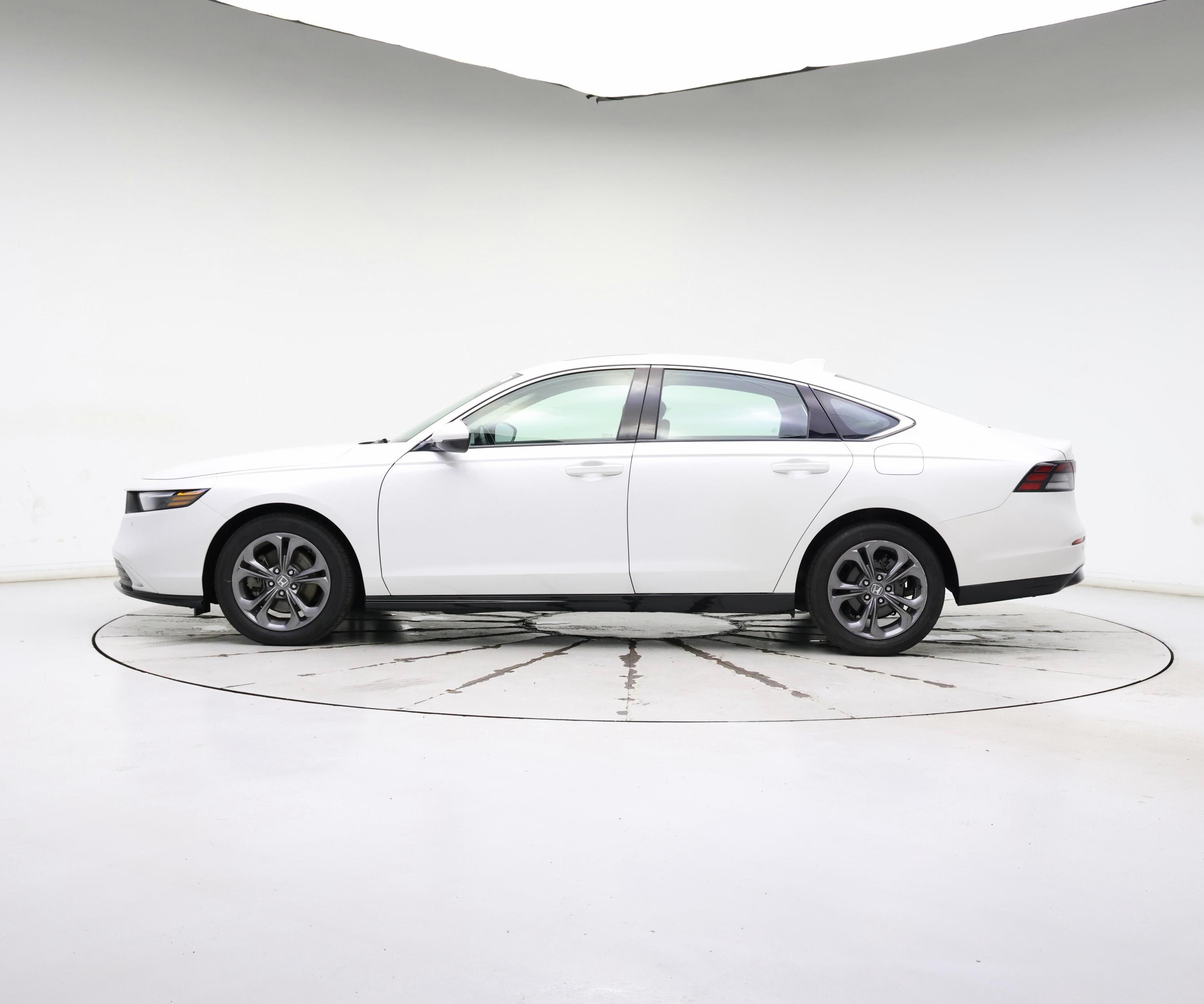 Thumbnail: 2023 Honda Accord - 3