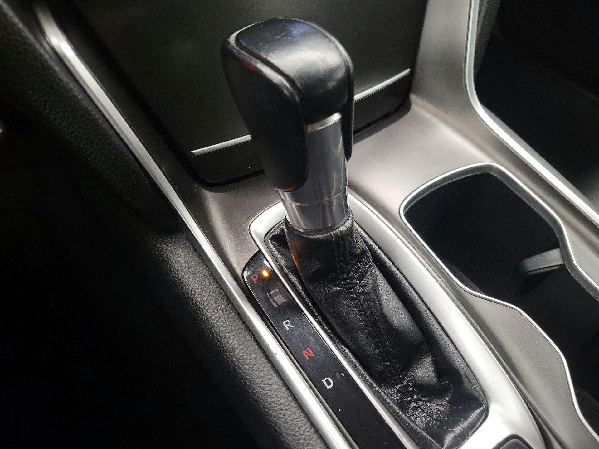 Thumbnail: 2022 Honda Accord - 17