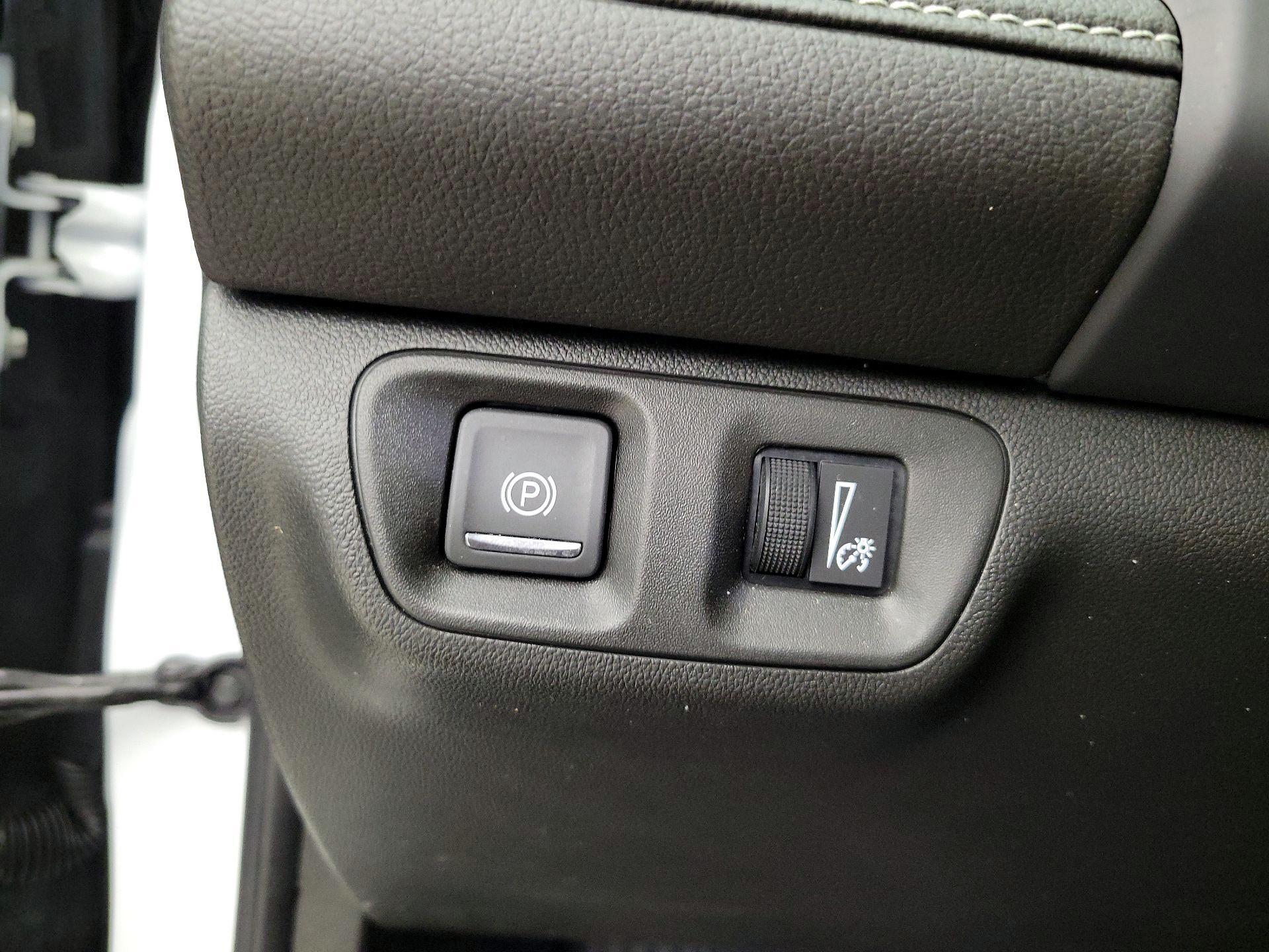 Thumbnail: 2022 GMC Acadia - 13